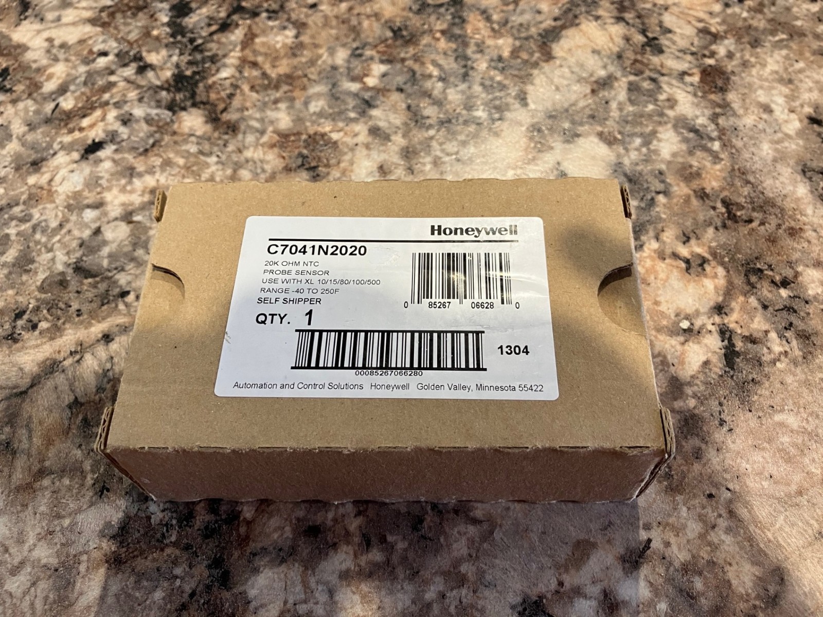 Honeywell C7041N2020 Sensor NEW! 20k Ohm C7041N2020U