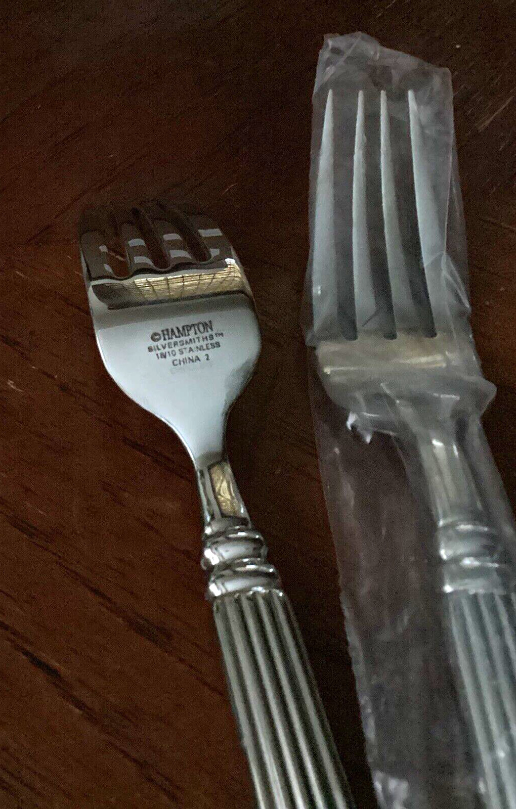 MONUMENT Hampton Silversmiths Set 2 Dinner Forks 18/10 Unused Stainless Flatware