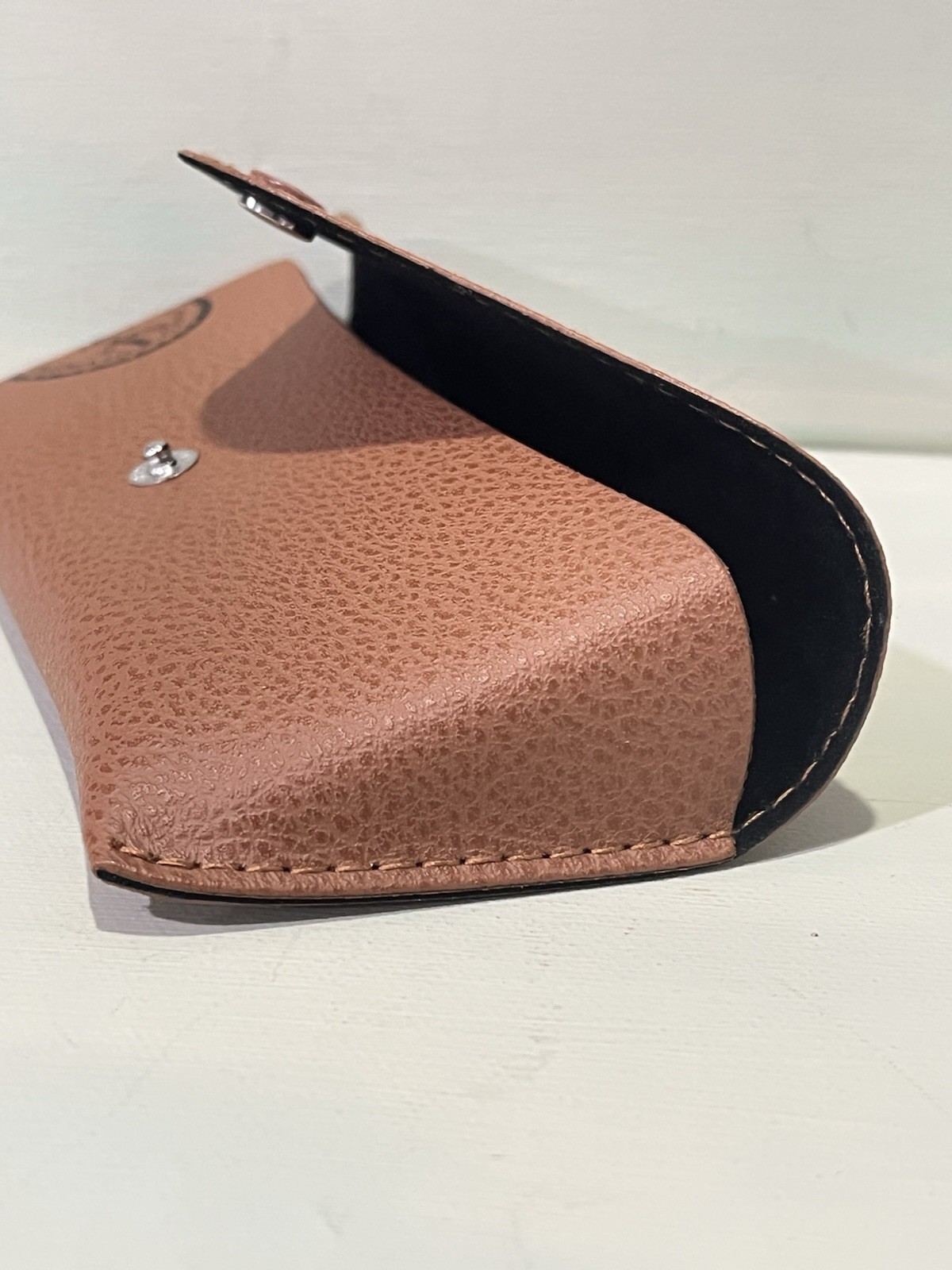 Authentic Ray-Ban Brown Sunglasses Eyeglasses Case Only Original Snap Case