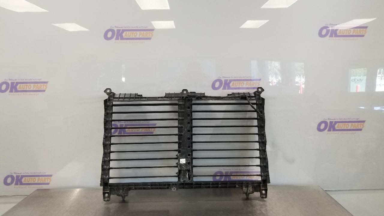 22 TOYOTA TUNDRA AIR SHUTTER 3.4L
