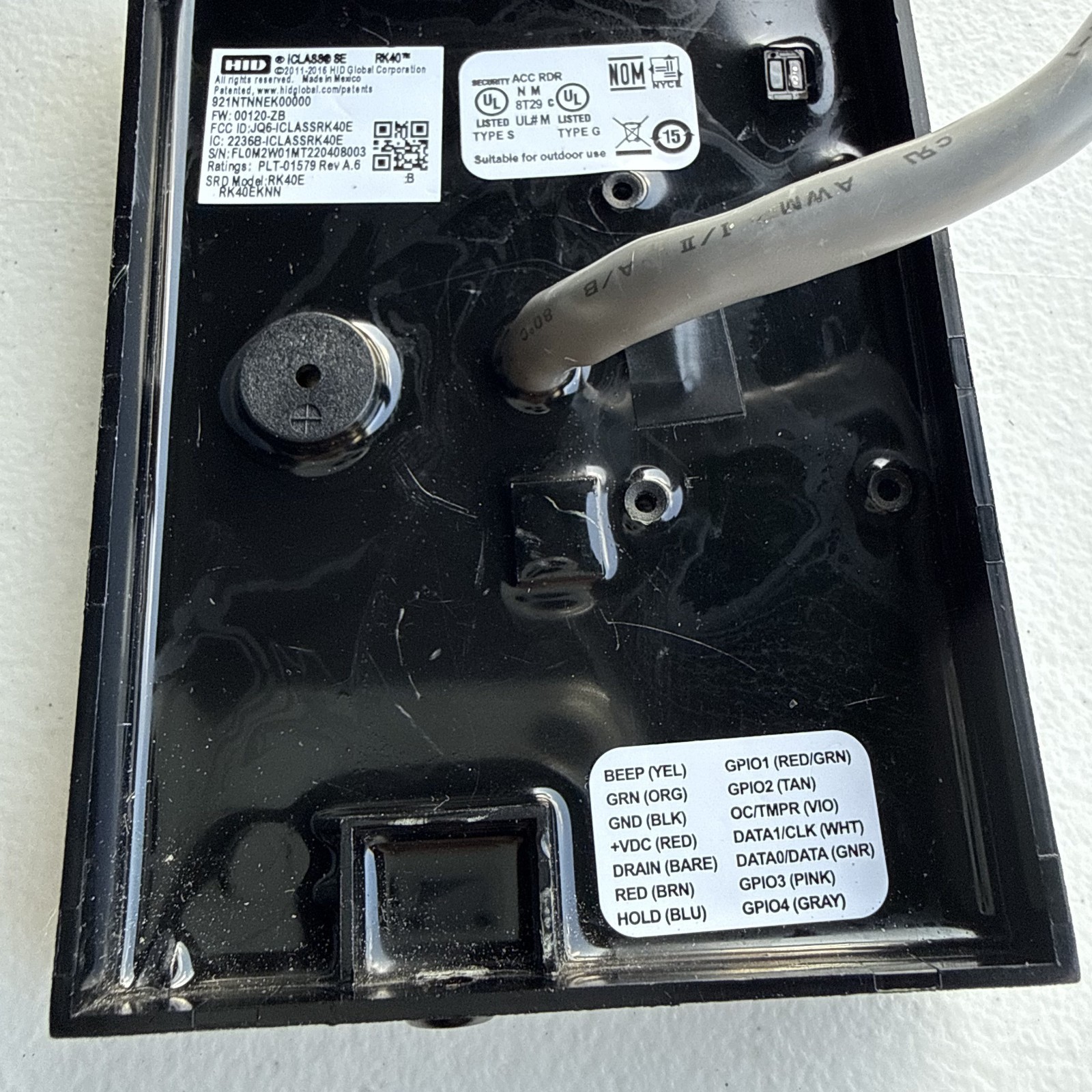 HID 921NTNNEK00000 iCLASS SE RK40 Keypad Wall Switch Reader