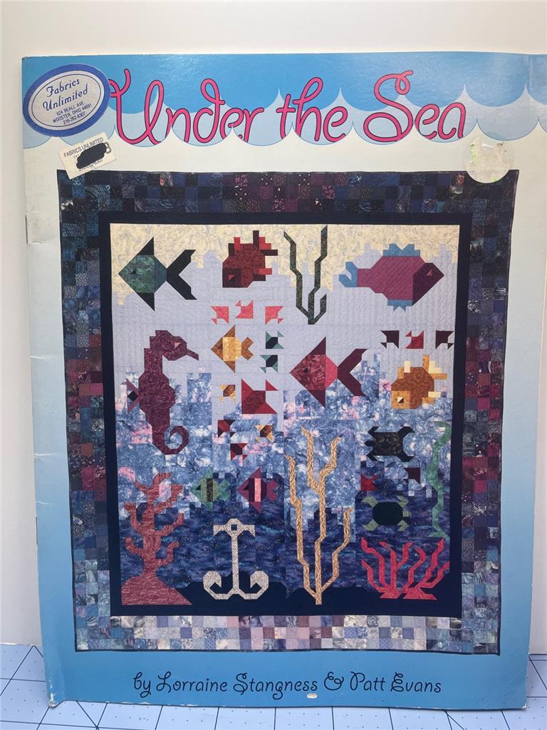 COUNTRY CREATIONS Quilt Pattern Book - UNDER THE SEA - Lorraine Strangness