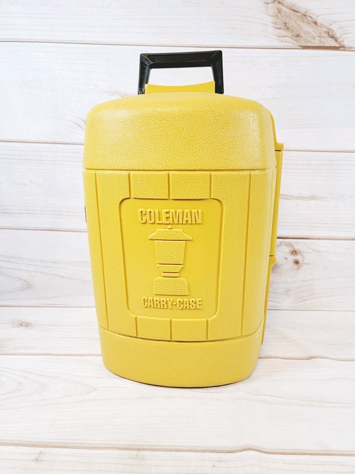 Vintage 1983 Coleman 220 228 275 Lantern Yellow Clam Shell Carry Case