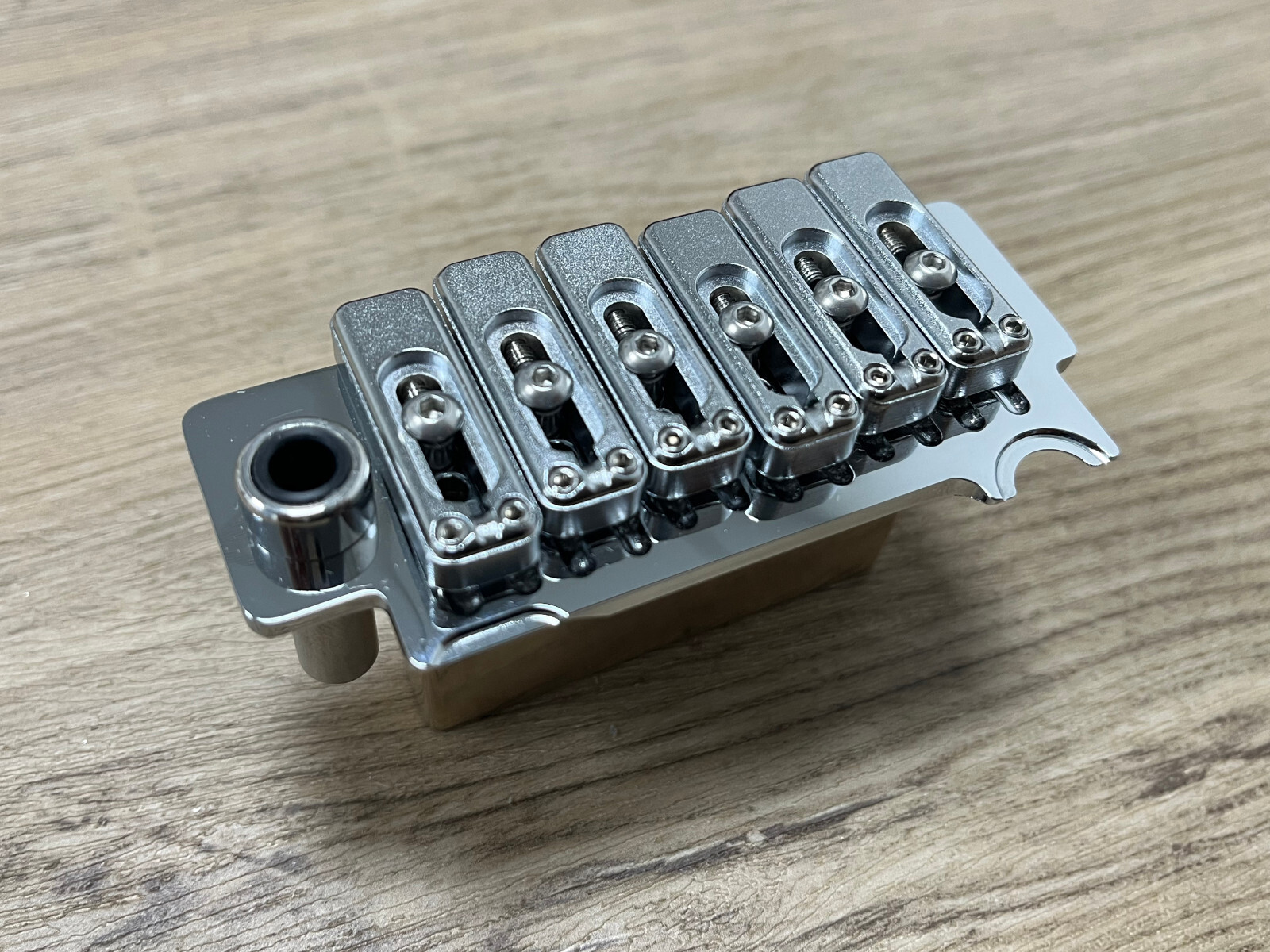 AUMSEN 2-Point non-locking Tremolo Bridge - CHROME
