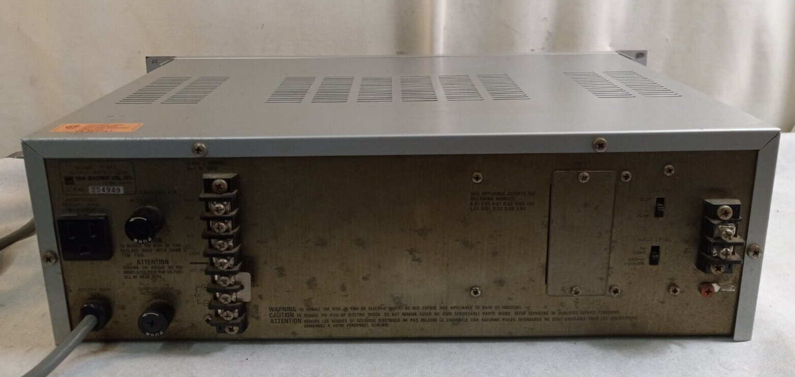 TOA P-912 AMPLIFIER 120W Rack Mount