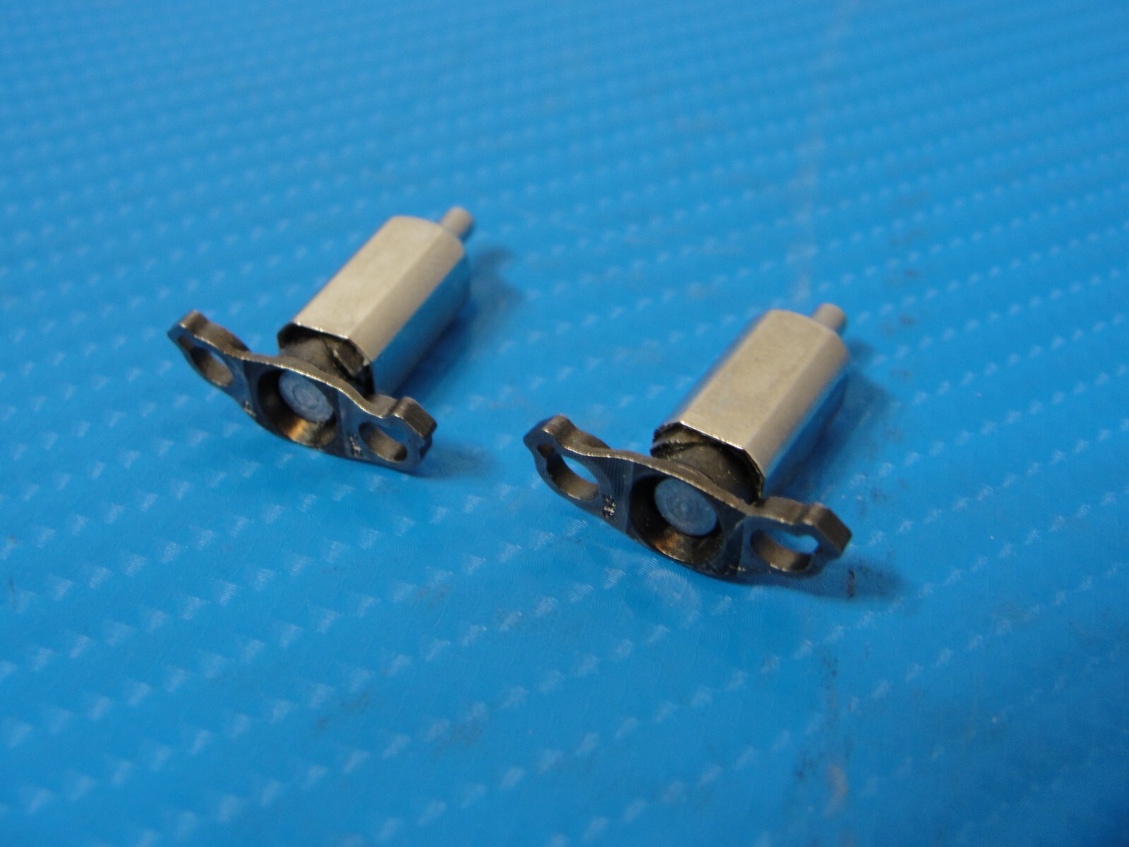 DJI Mavic 3 L2A Drone Genuine 2x Front Axis Shaft Left Right Replacement