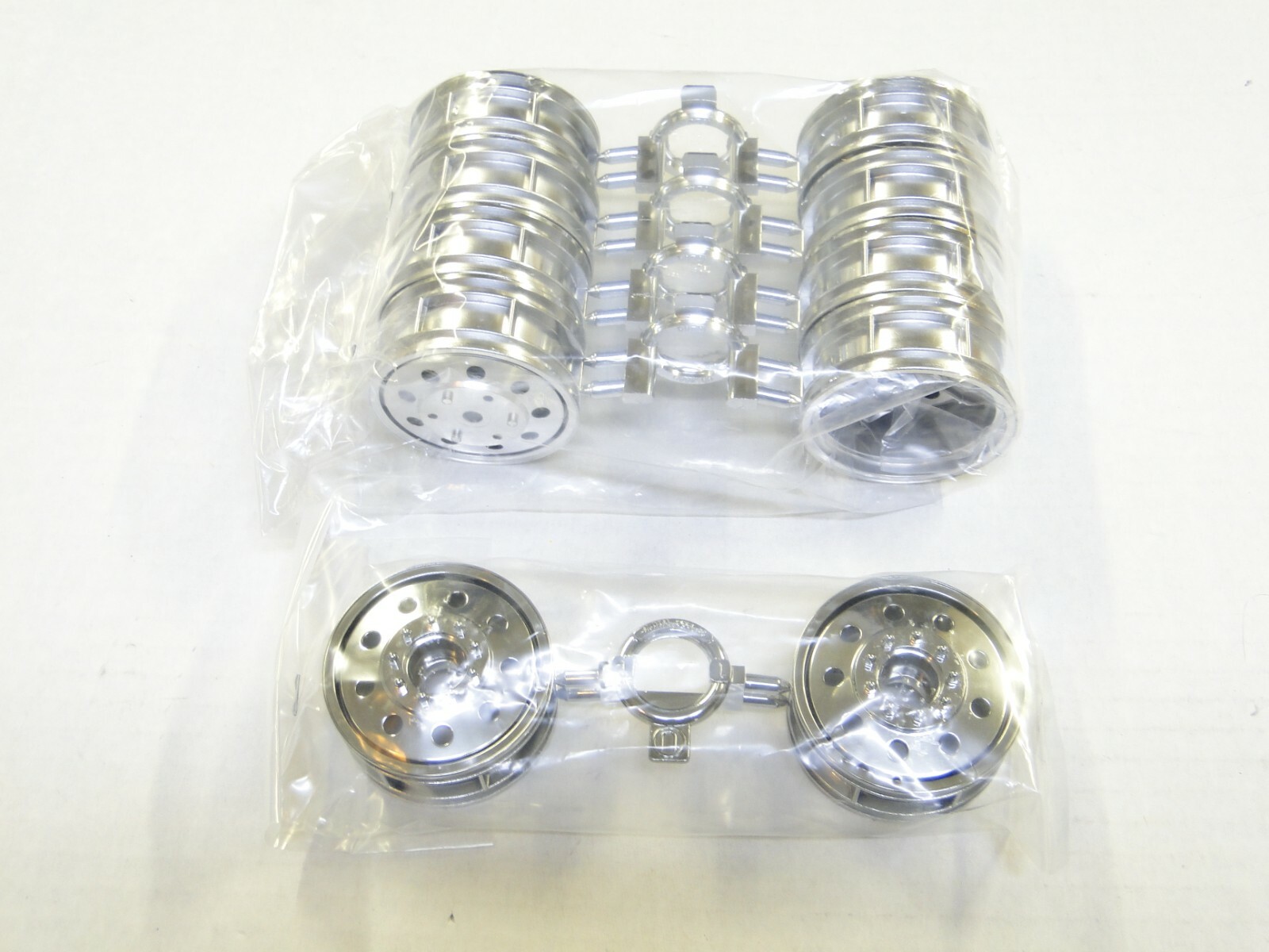 NEW TAMIYA KING KNIGHT HAULER 1/14 Wheels Front Spike & Rear Set of 6 GRAND T13
