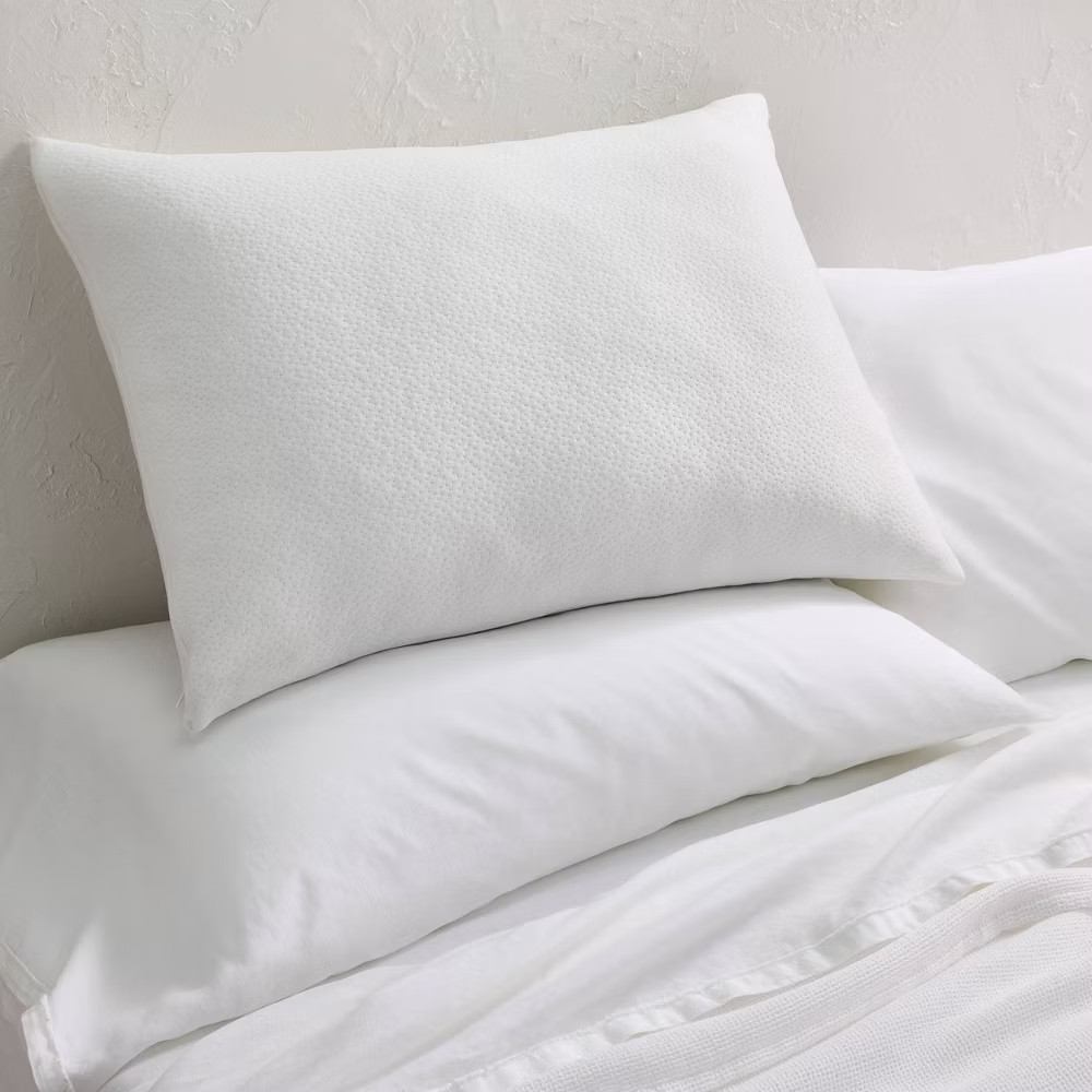 Standard/Queen Medium Machine Washable Memory Foam & Down Alternative Bed