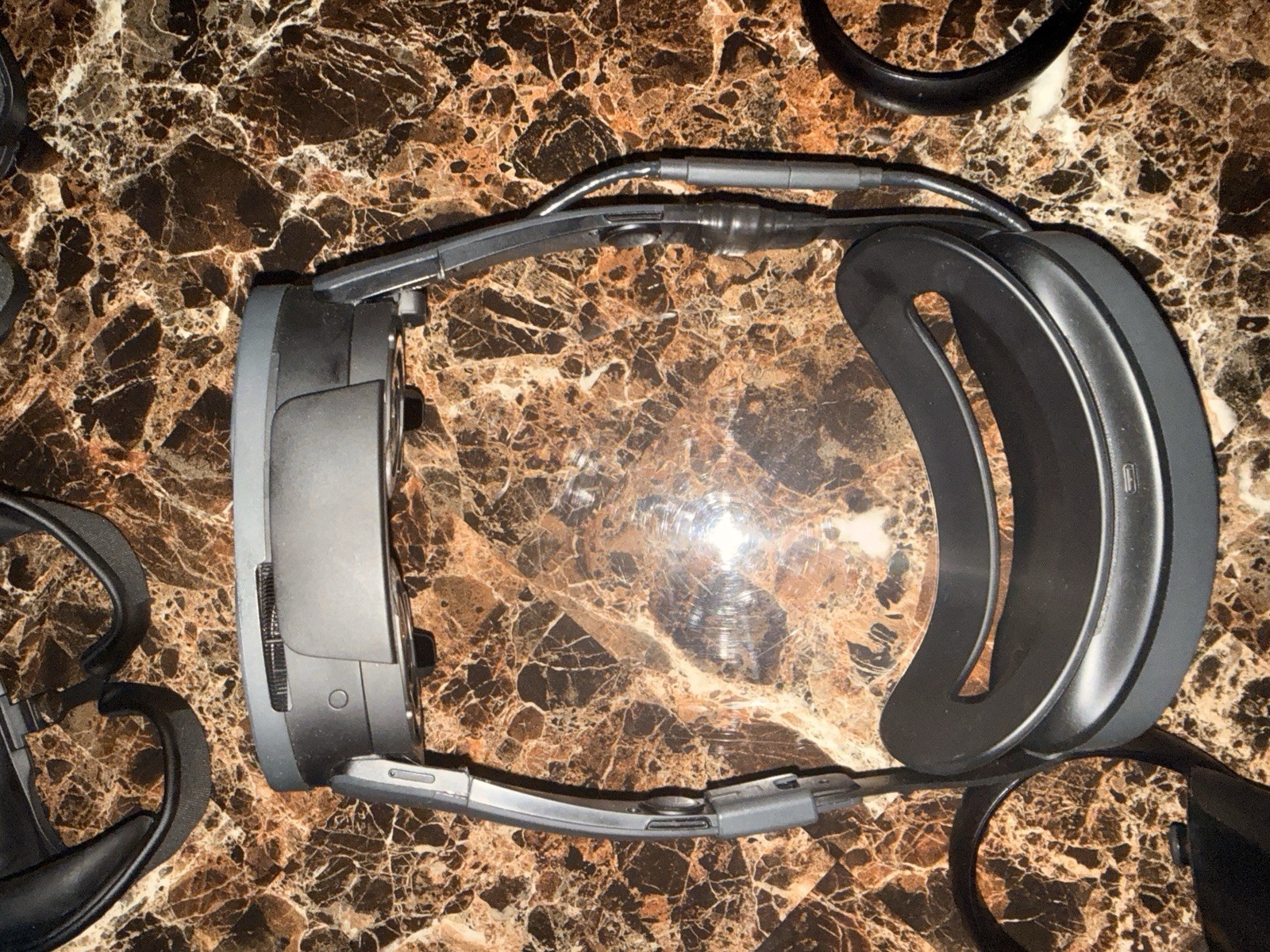 HTC VIVE XR Elite + Rare Full Face Tracker + Extra Face Cushions