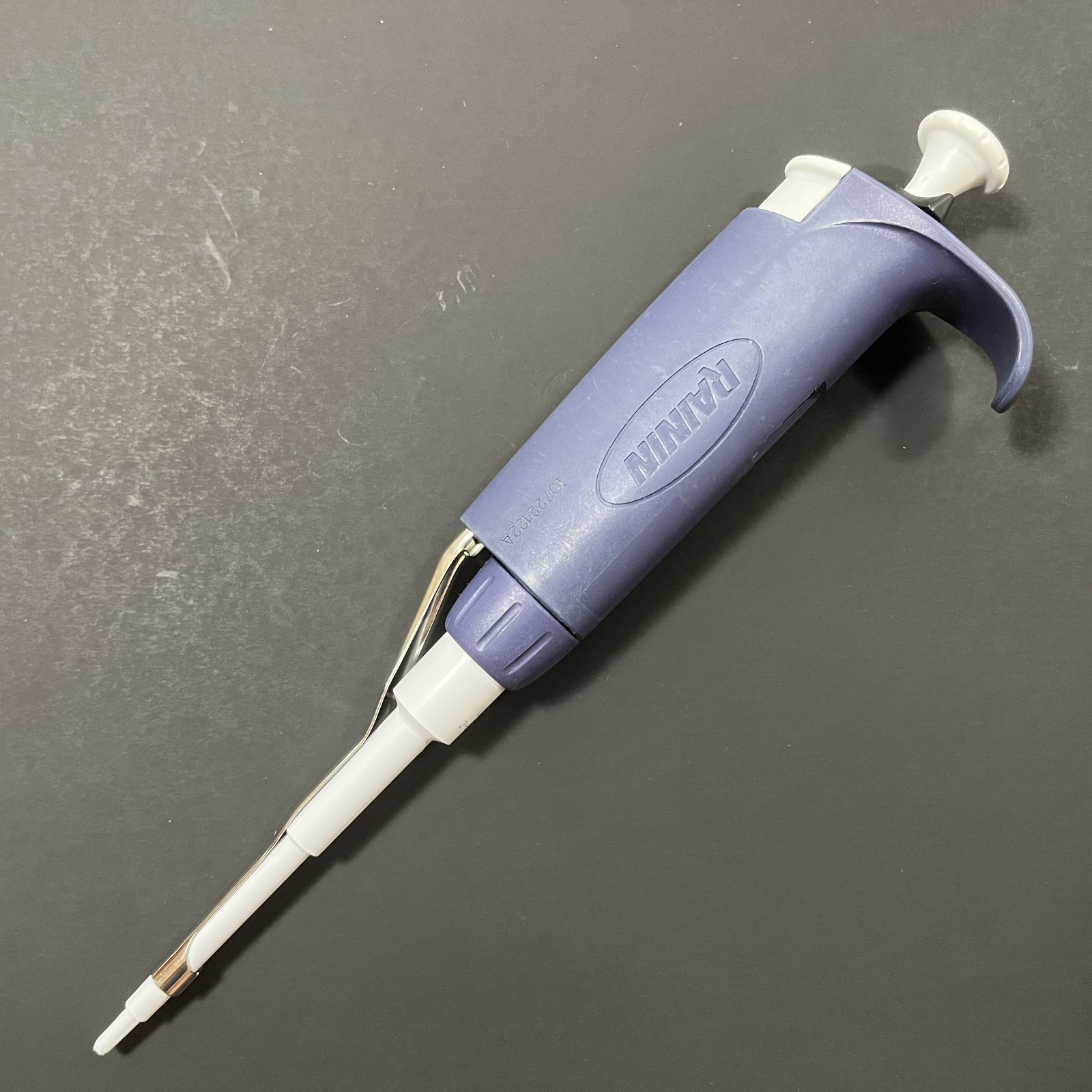 Rainin Classic manual single-channel pipette, 0.5-10 μL (17008649) Warranted