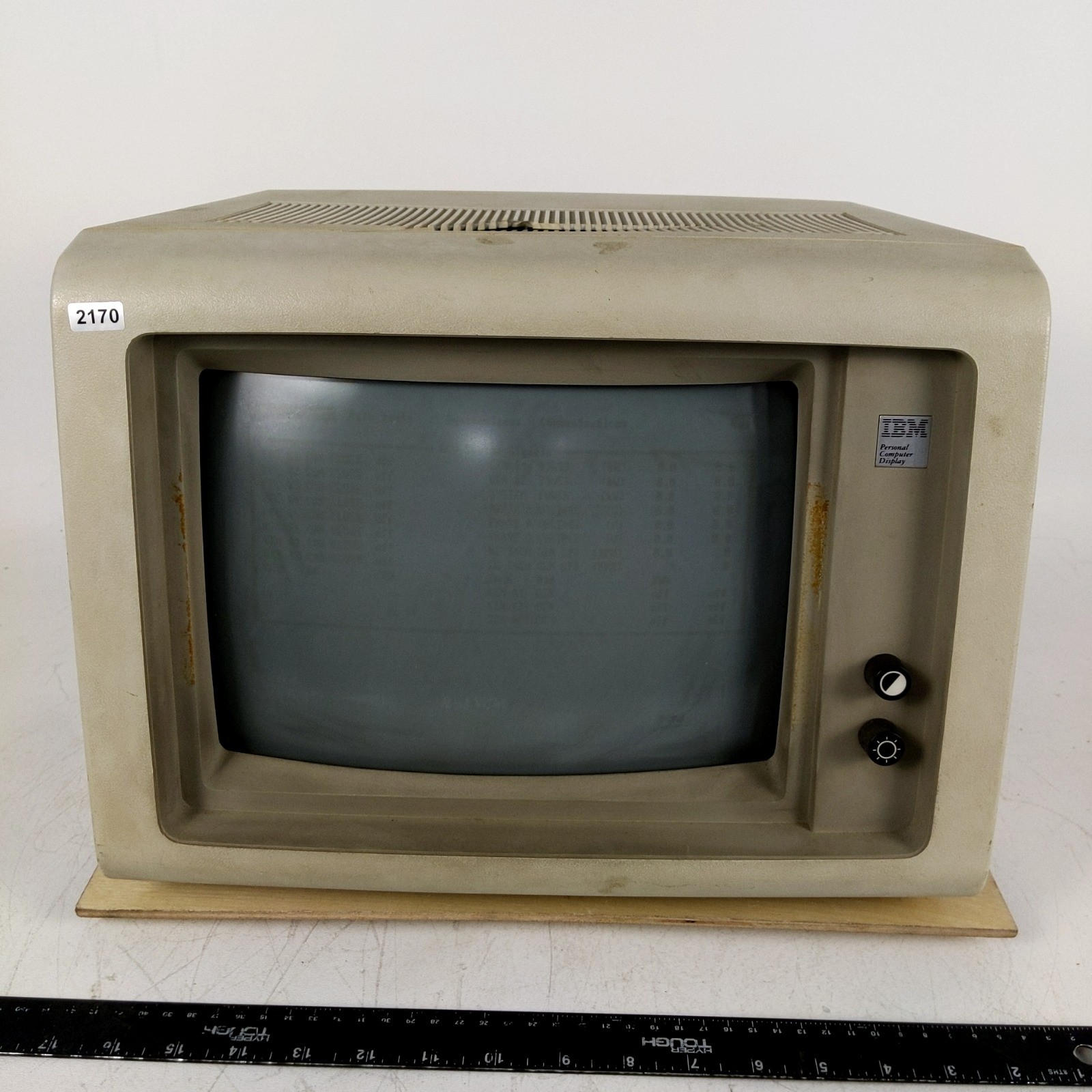 IBM Personal Computer Display CRT Monitor For Parts Not Working Cut Cord