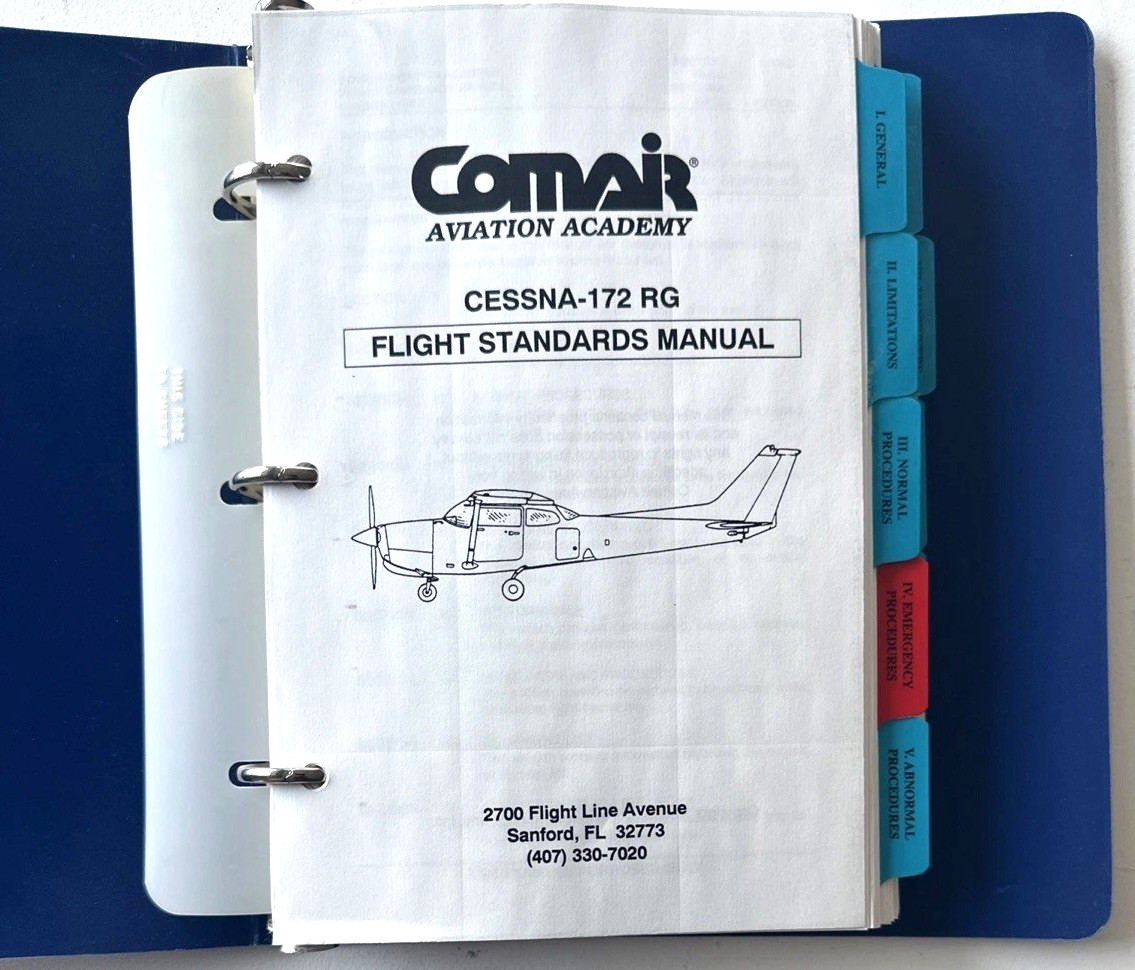 Comair CESSNA-172RG Flight Standards Manual, 1992, Ring Bound *EXCELLENT*