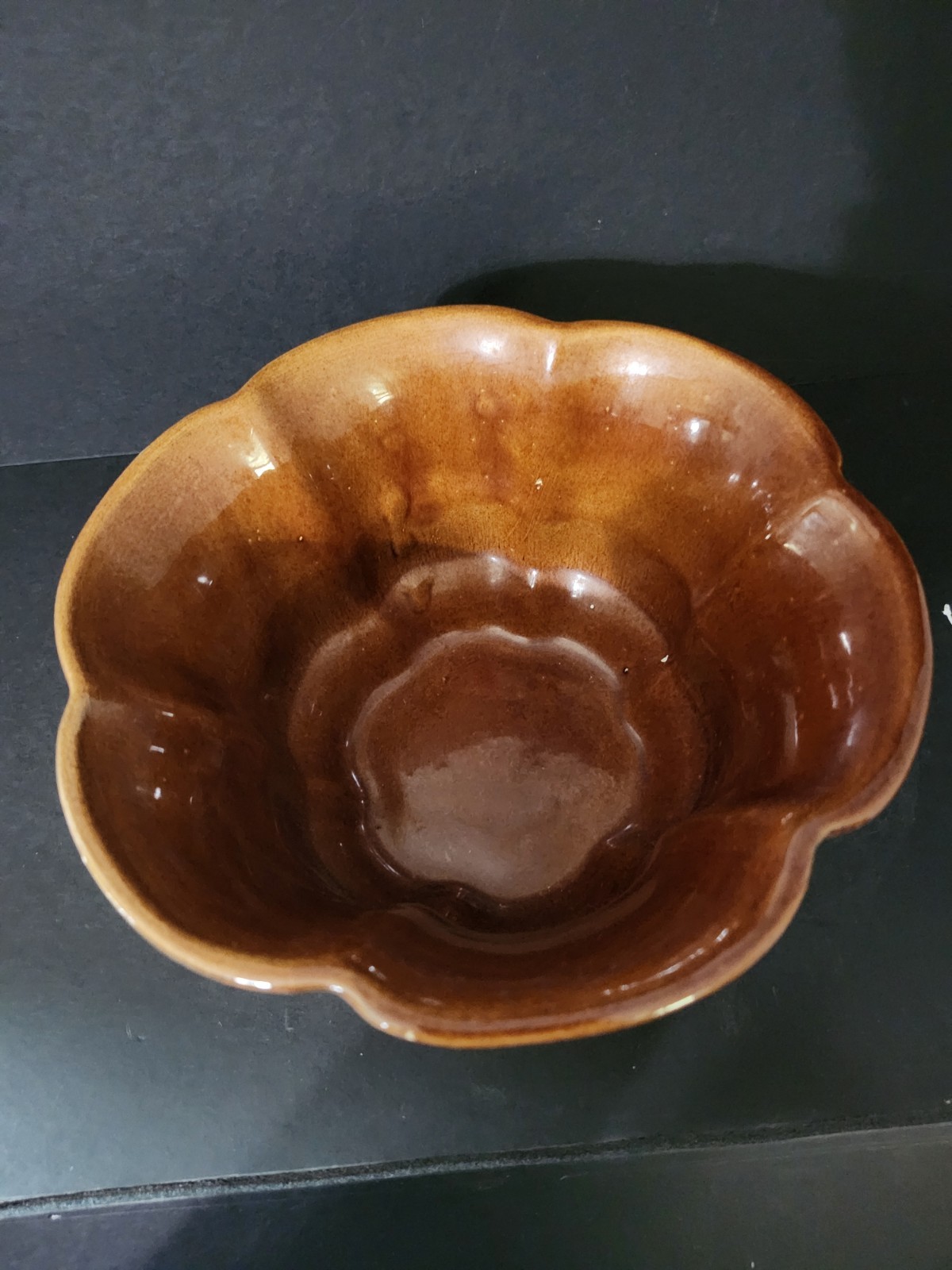 VTG Chocolate Brown Biwl/planter #156