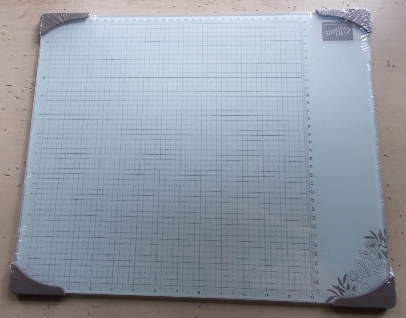 14" x 17" Stampin' Up! Imperial Glass Mat with Grid