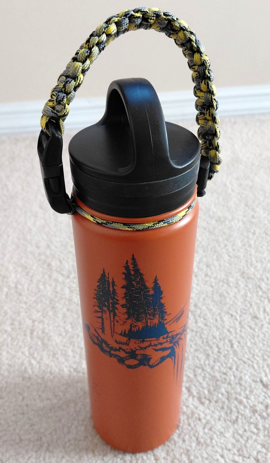 United By Blue 22 oz Insulated stainless Steel Bottle Vacuum Sealed Nature kayak