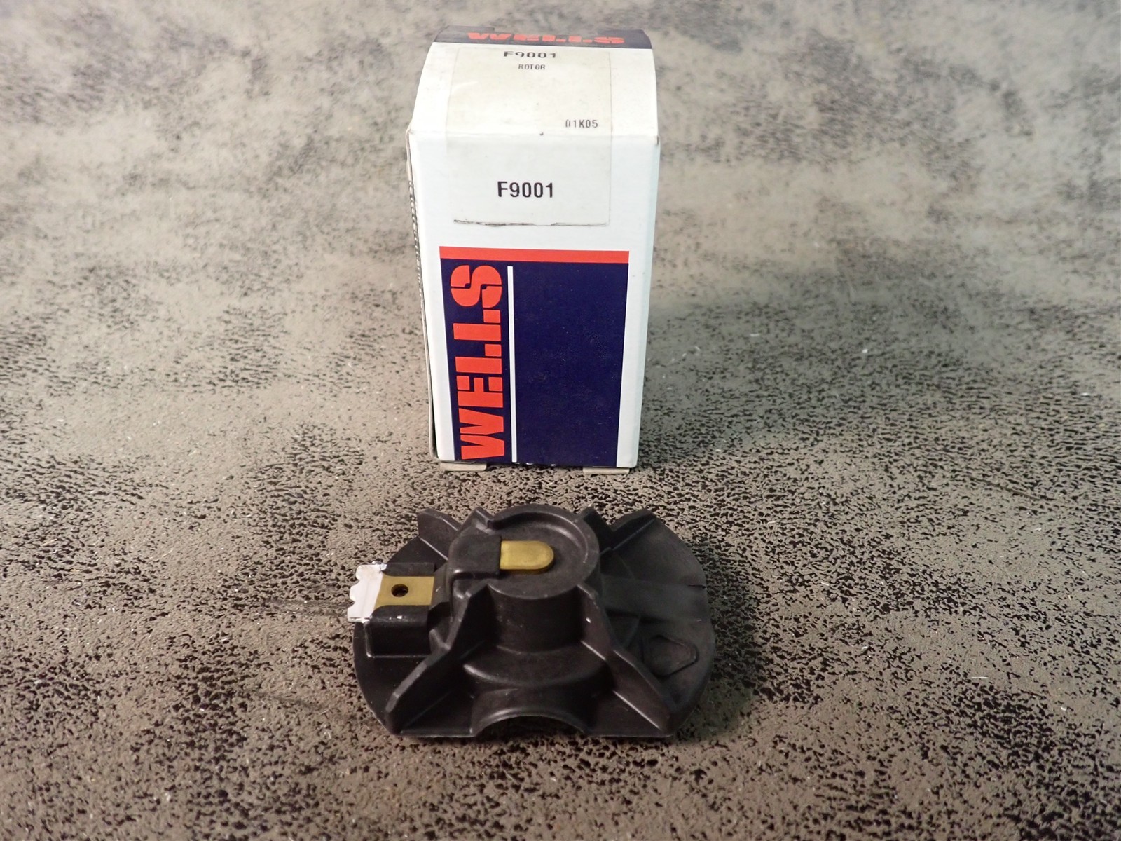 NEW Wells F9001 Ignition Distributor Rotor (BN411)