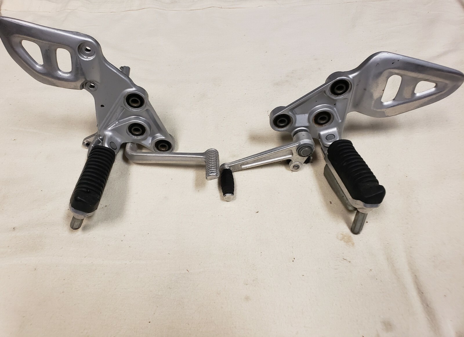 Hayabusa Rearset