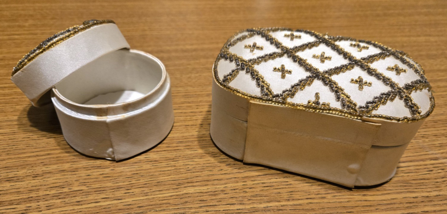 VINTAGE FABRIC TRINKET BOXES CREAM WITH GOLD BEADWORK ROUND AND RECTANGLE SET