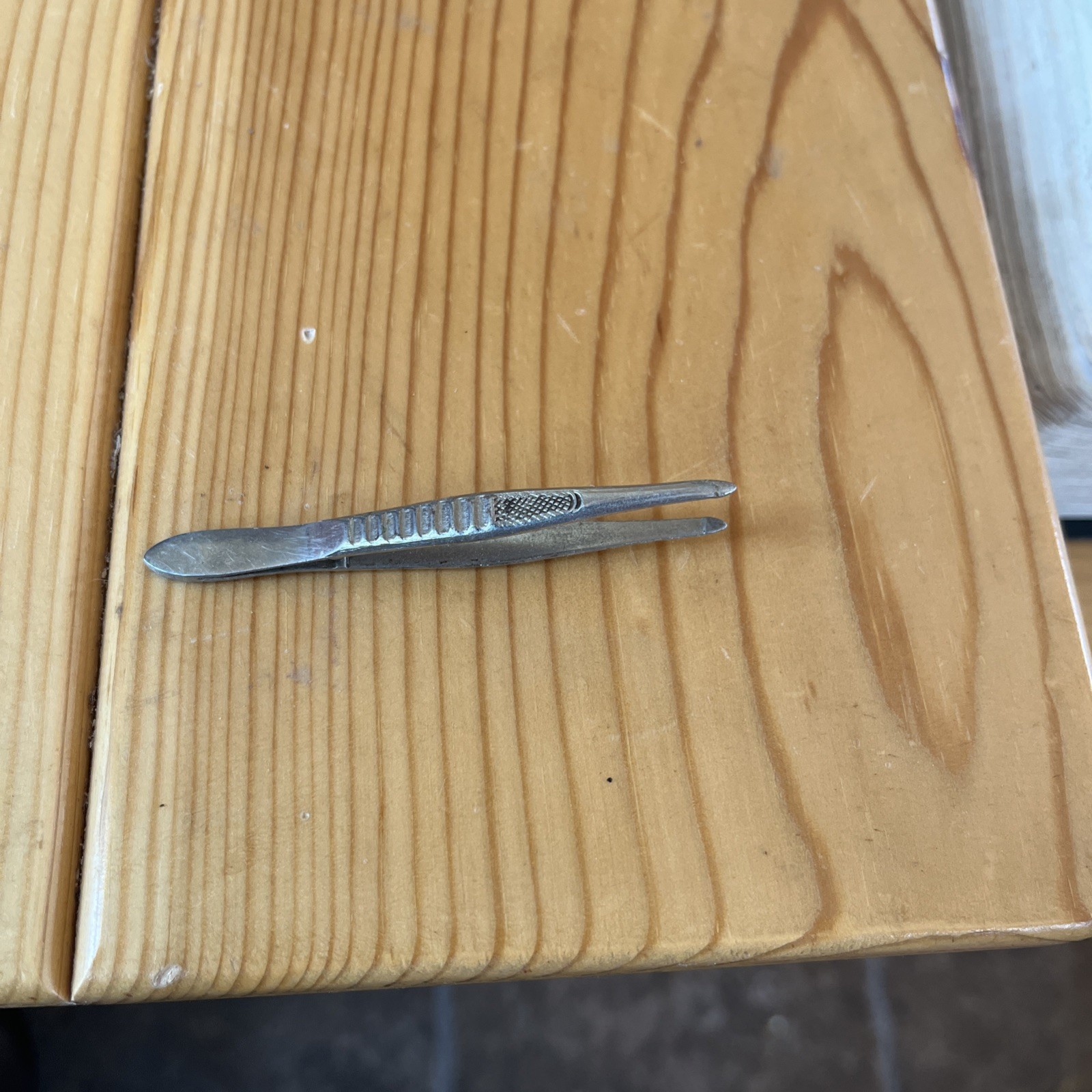 Millers Forge Rare 861 Tweezer Old Here!