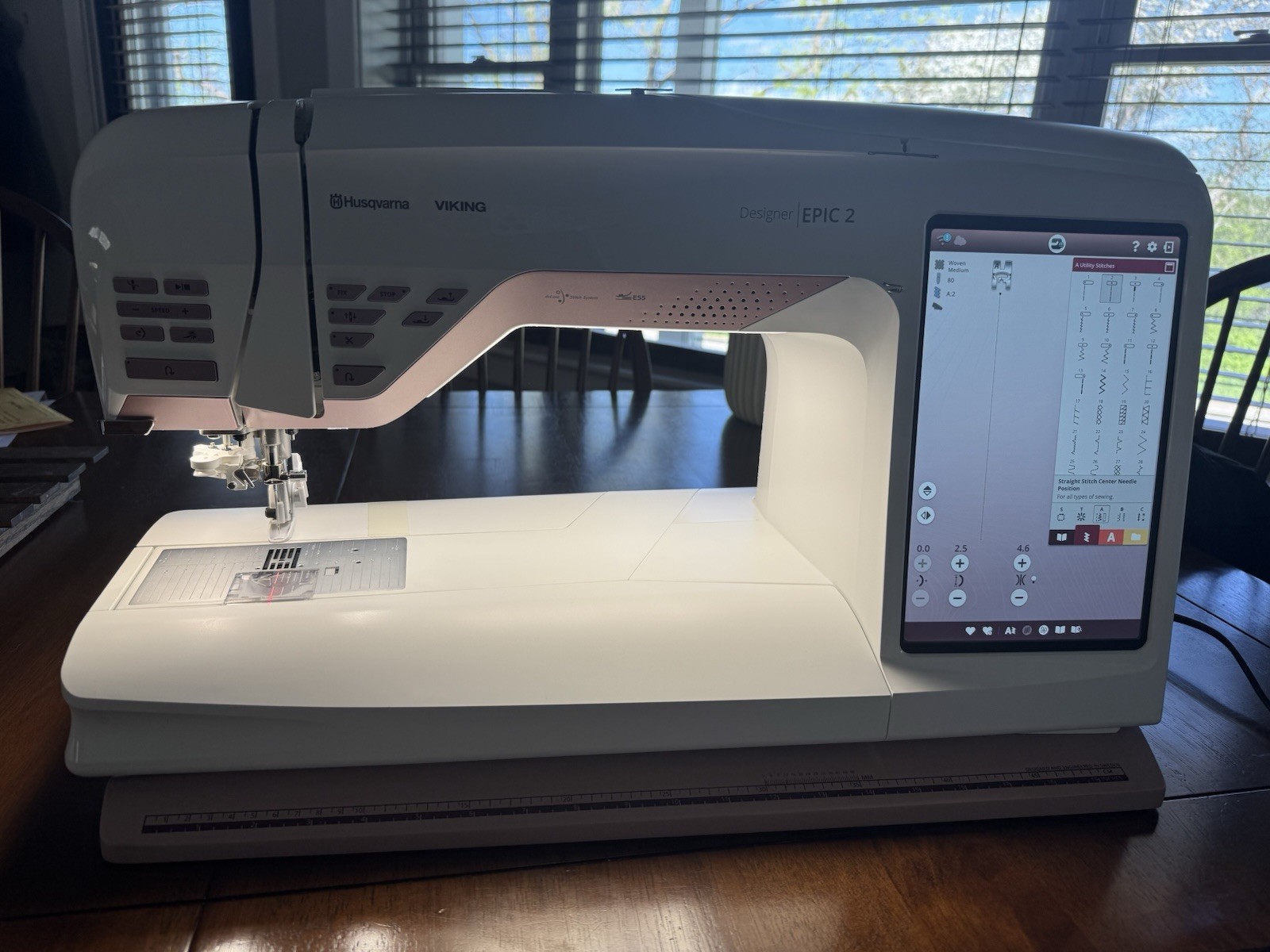 Husqvarna VIKING Designer EPIC 2 Sewing and Embroidery Machine + Extra Hoops!