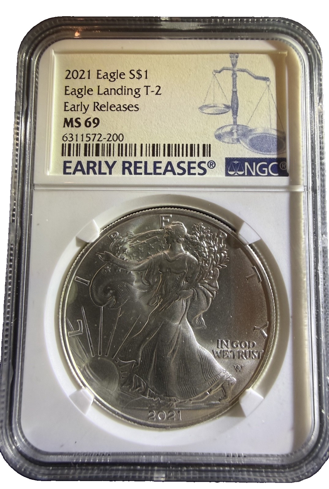 2021  $1 T-2 NGC PF70 Early Release MS69 NGC Silver Eagle Landing