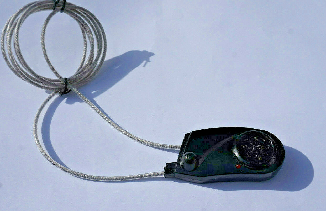 100 x 8.2mhz RF Security alarming Tags Tagging systems clothing handbags 1500mm