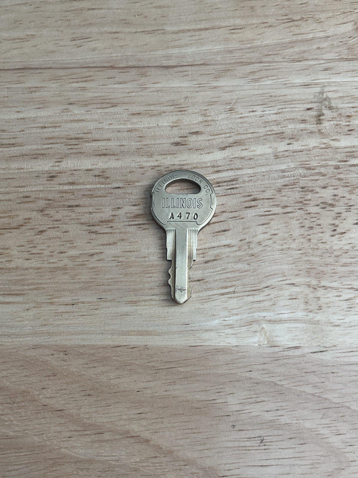Illinois Lock Key # A 470