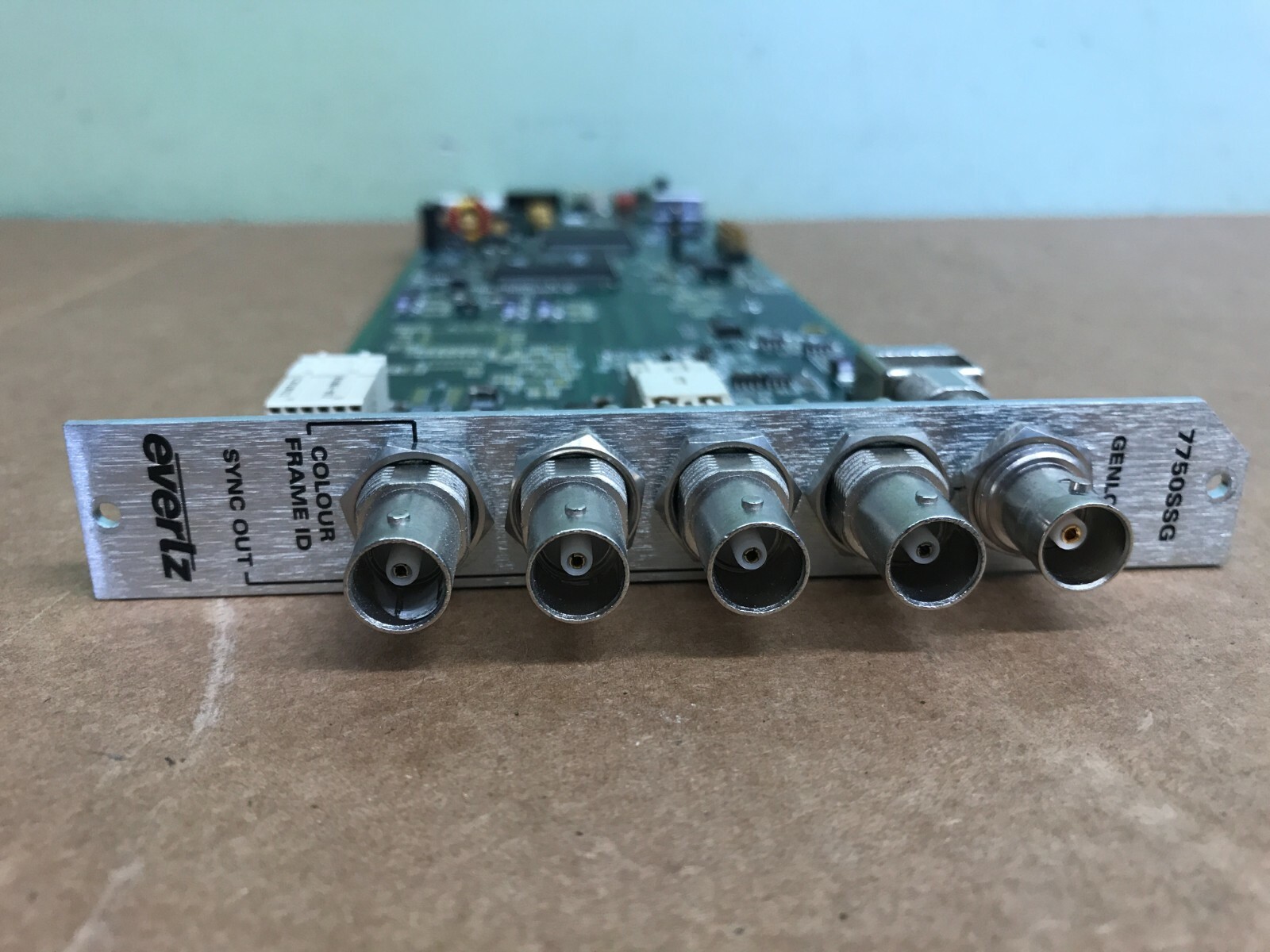 EVERTZ 7750SSG NTSC Slave Sync Generator With Back Plane