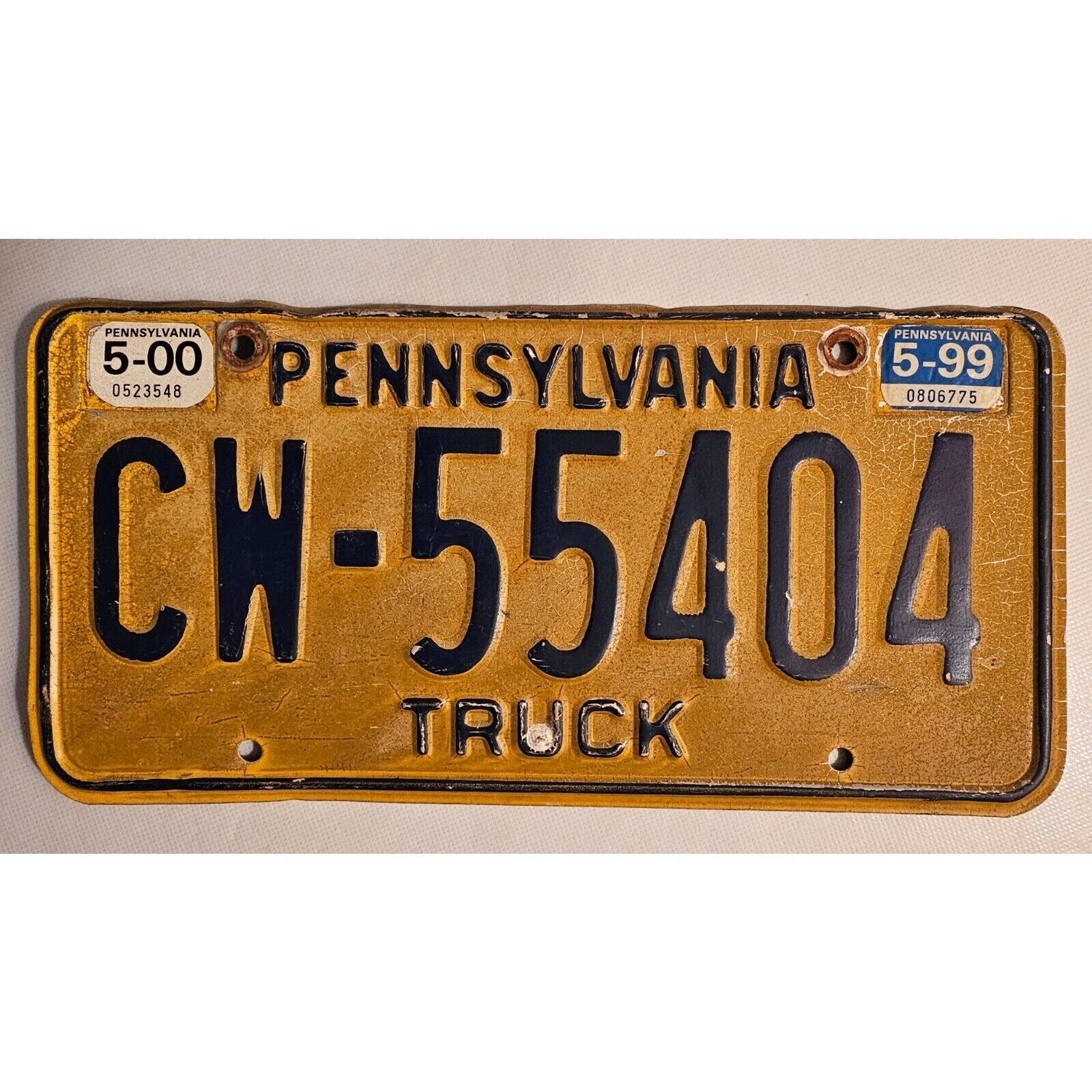 Collectable real metal license plate 2000 Pennsylvania Truck "CW-55404"