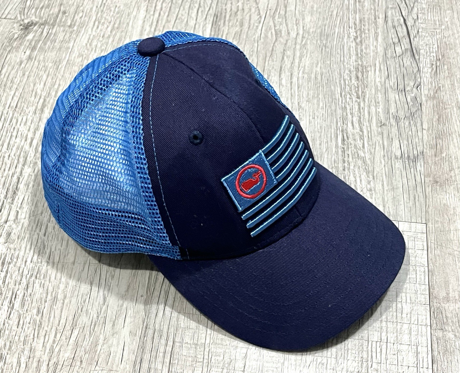 Vineyard Vines Kids Whale American Flag Trucker Hat Snap Back Mesh Adjustable