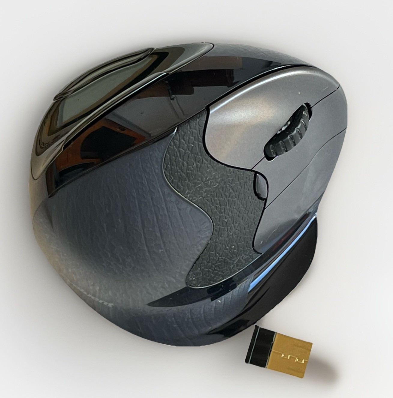 Evoluent VerticalMouse D Small VMDSW Wireless Precision Vertical Mouse Ergo
