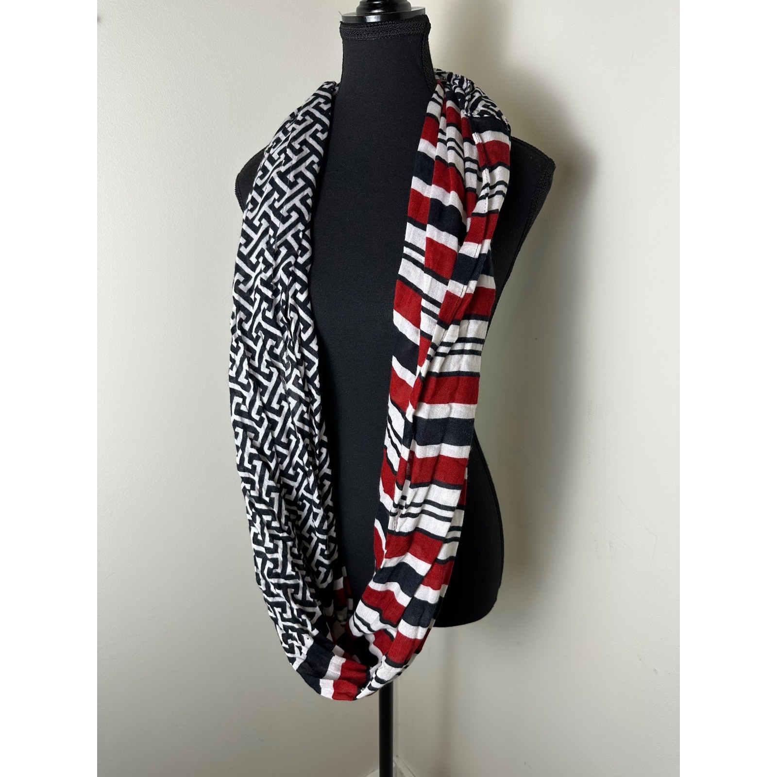 Mud Pie Women Black White Red Striped Geometric Print Infinity Scarf One Size