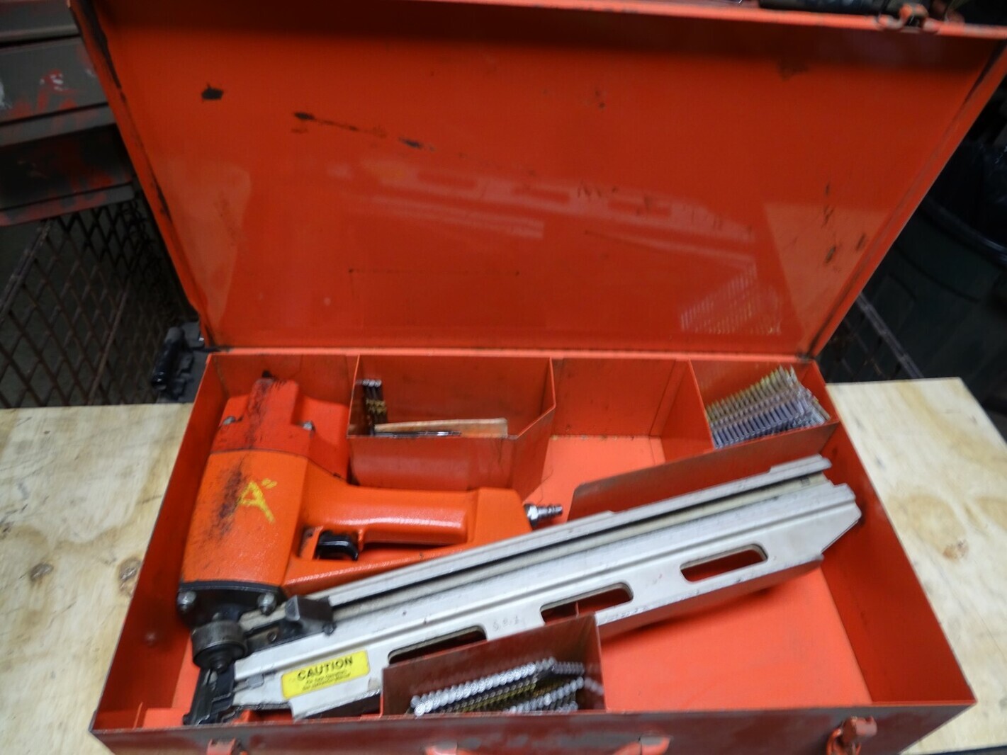 Hilti Pneumatic Round Head Framing Nailer , RN312-1