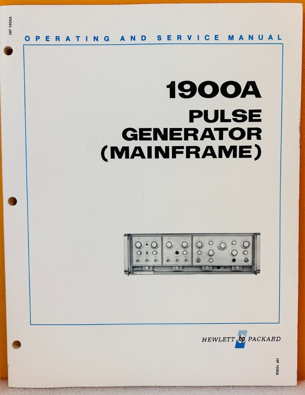 HP 01900-90904 Model 1900A Pulse Generator (Mainframe) Oper & Service Manual.
