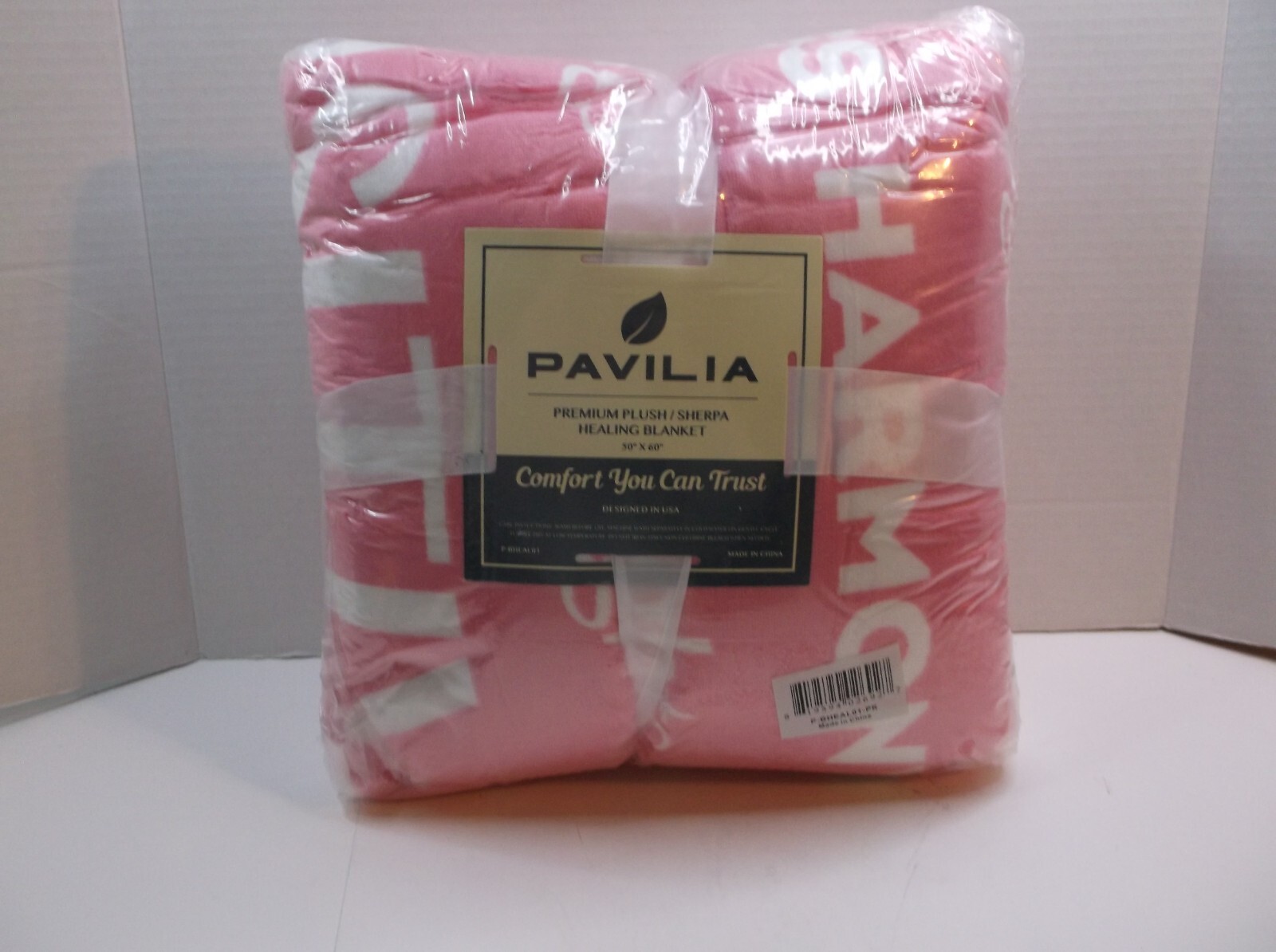 NWT - PAVILIA Pink Healing Thoughts Fleece Sherpa Blanket - Size: 50"x60" New