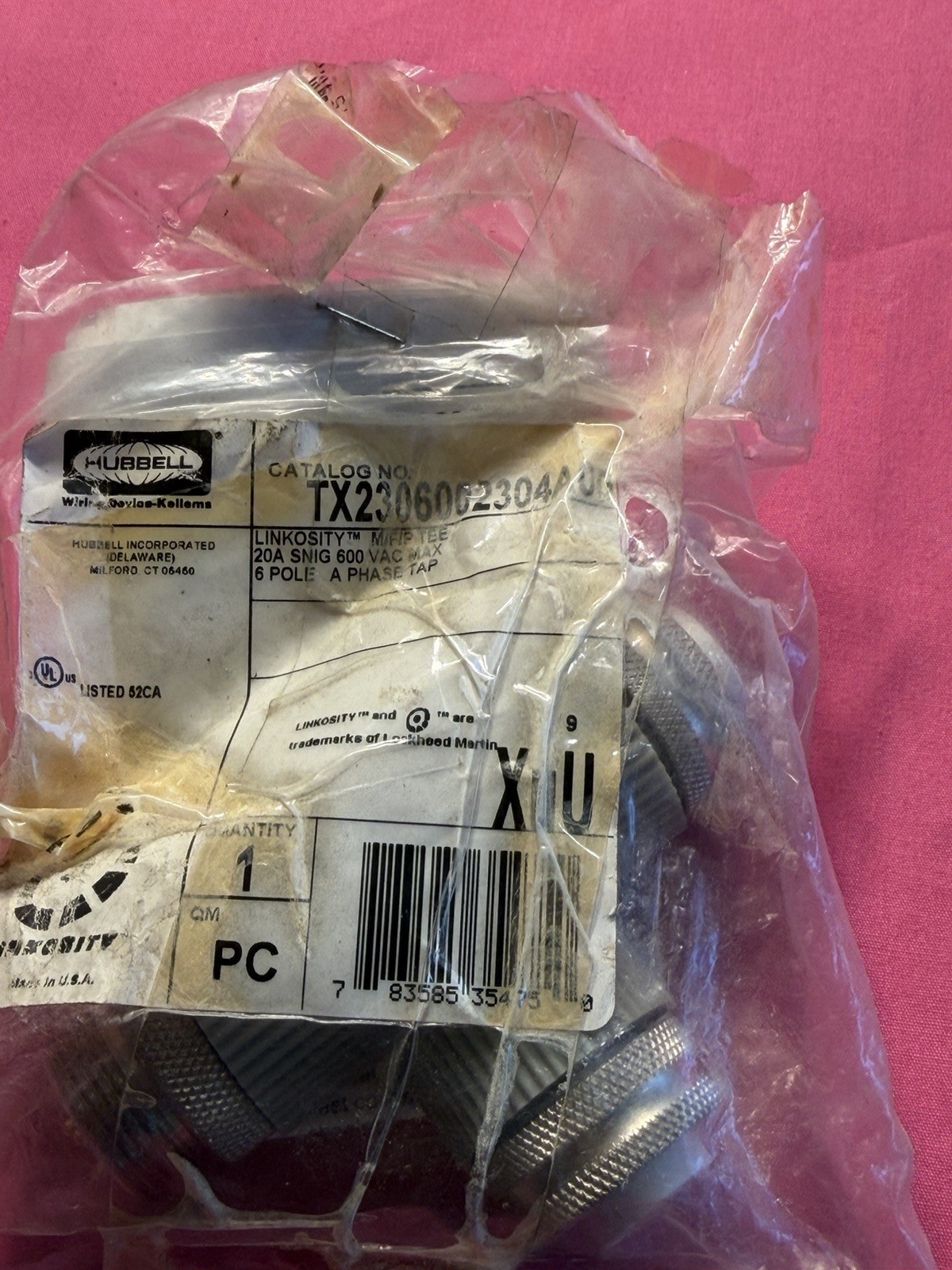 Hubbell TX2306002304A00 T-Connector