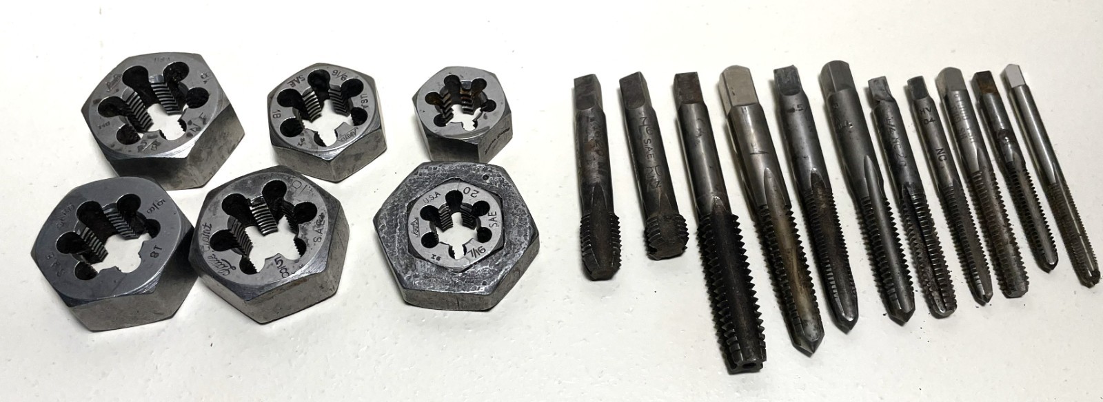 Vintage Lot Of Threading Taps and Dies G.T.D.  Little Giant NC NF SAE