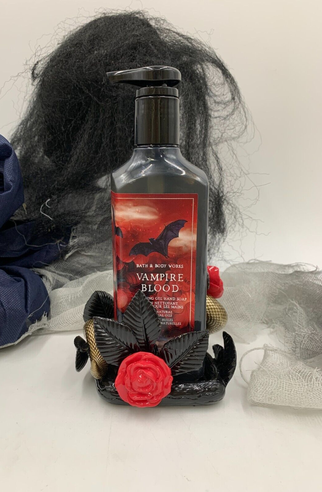 Bath and Body Halloween Gold Snake & Roses Hand Soap Holder  2023 #16