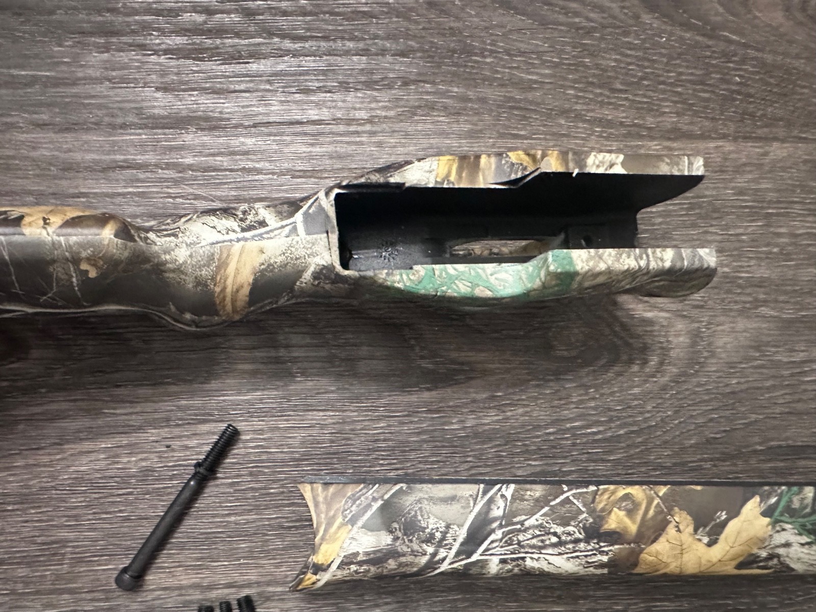 THOMPSON CENTER .50 CAL IMPACT MUZZLELOADER STOCK ASSEMBLY CAMO