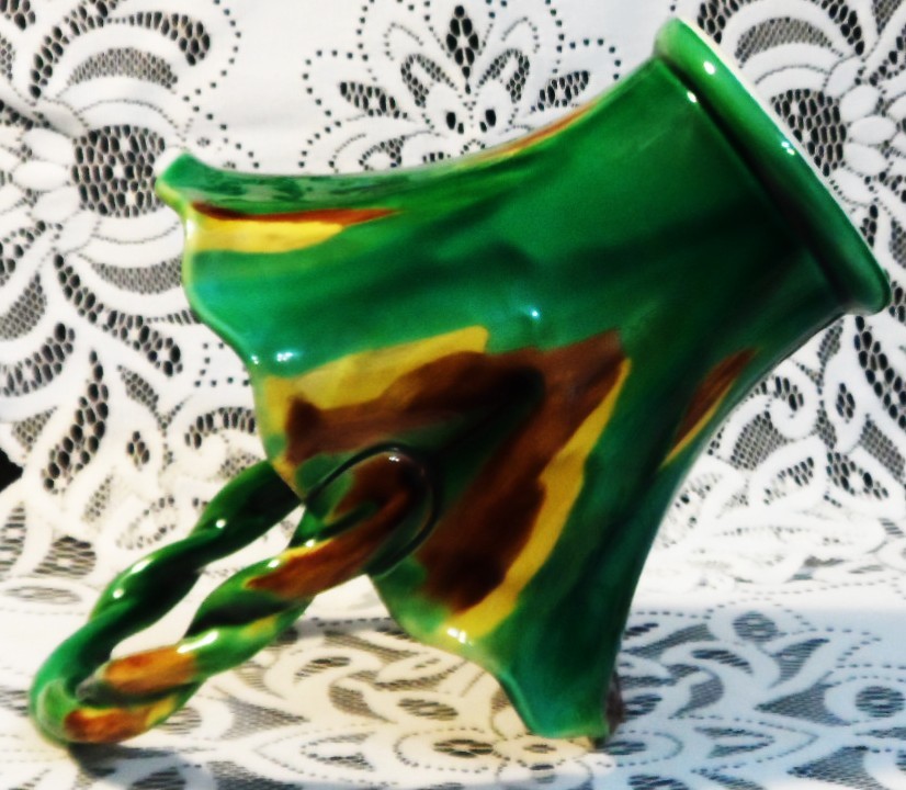 FITZ & FLOYD 10" TWISTED HANDLED BASKET w/ RUFFLED EDGE - BEAUTIFUL COLORS!