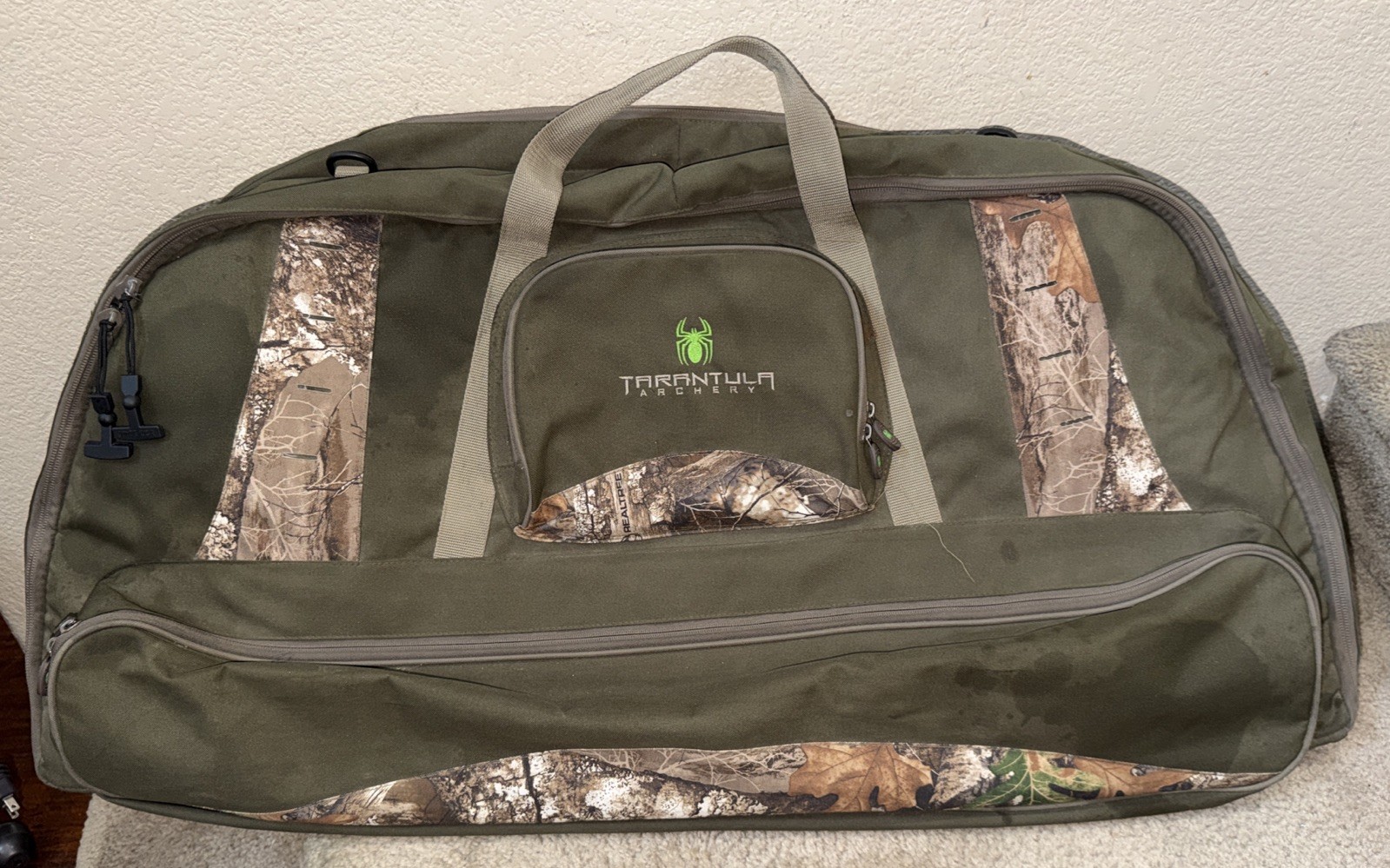 TARANTULA ARCHERY BOW CASE *FREE-SHIP*