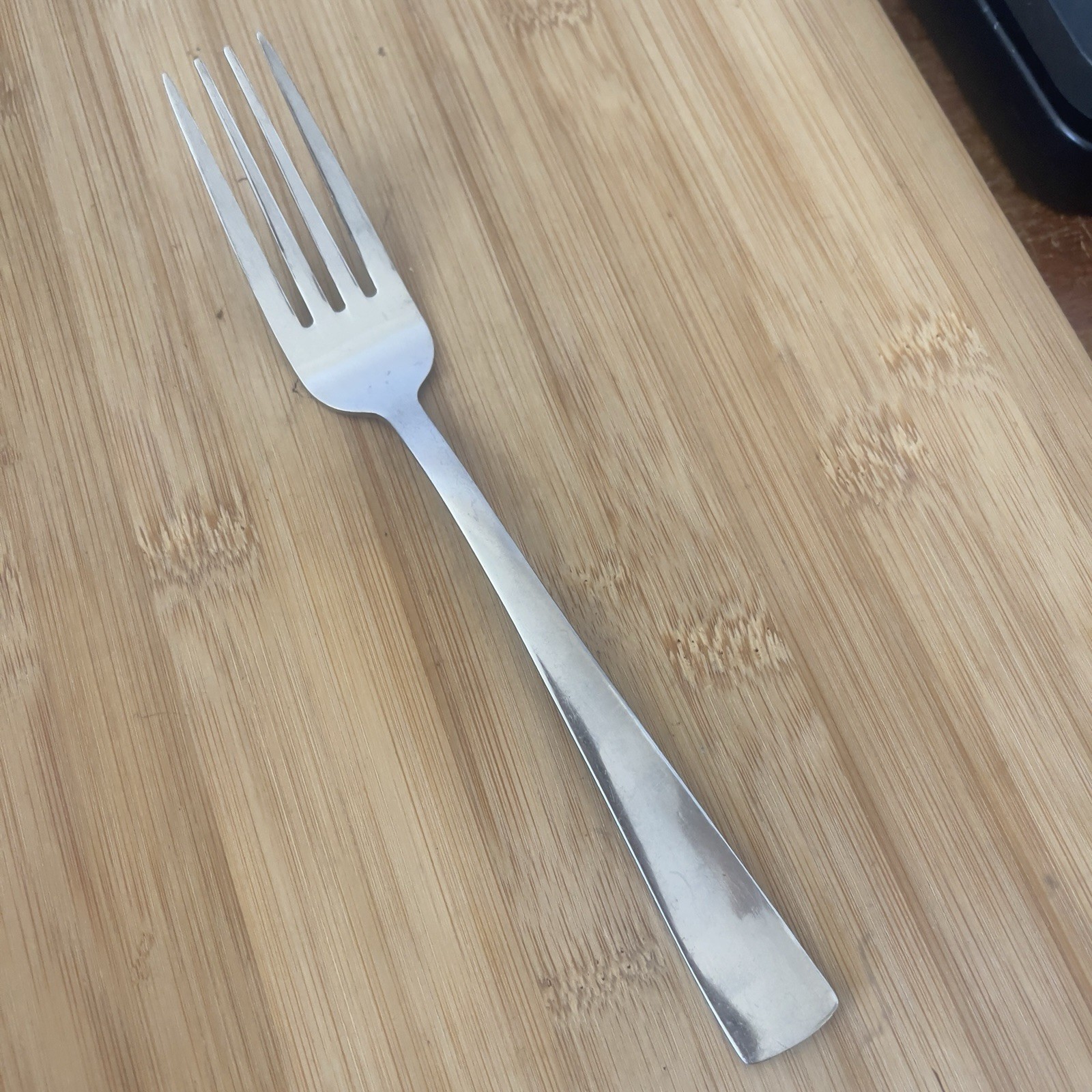 Oneida Stainless ZINC End Tips Up DINNER FORK 8"