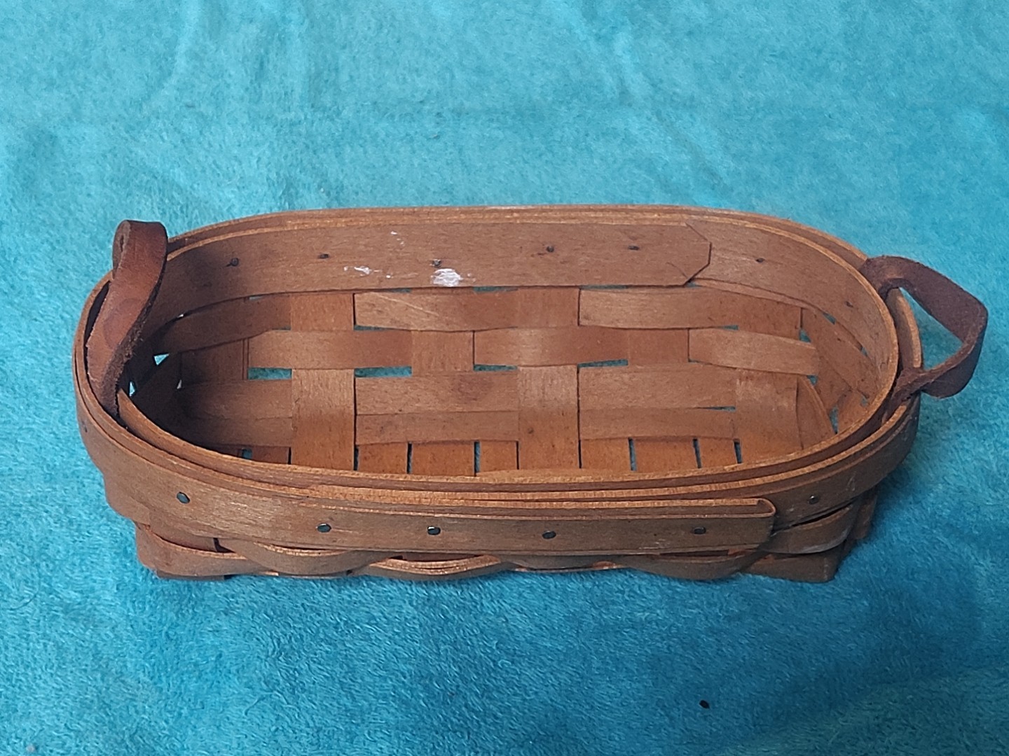 Longaberger 1993 Small Oval Two Handle Leather Handwoven Basket 9" x 4.25"