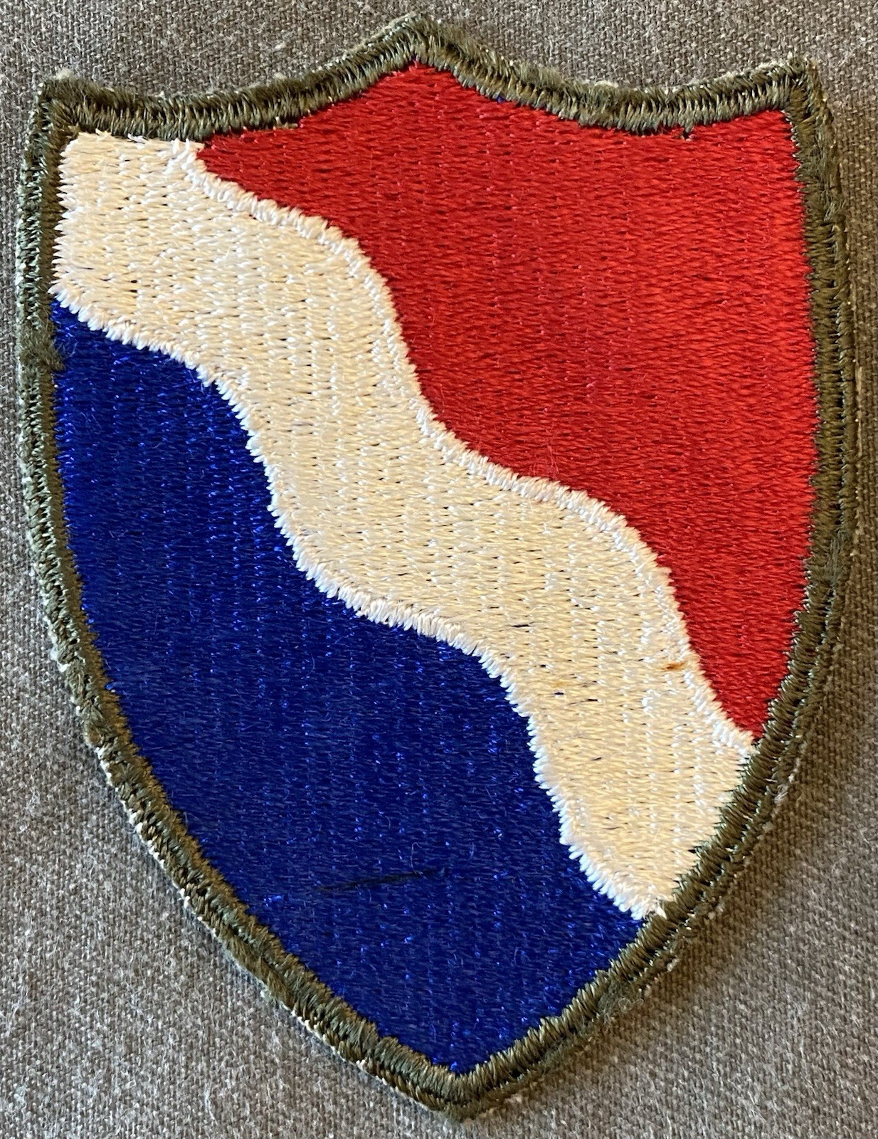 Original WWII US Army Southern Defense Command Patch SSI - OD Border cut-edge