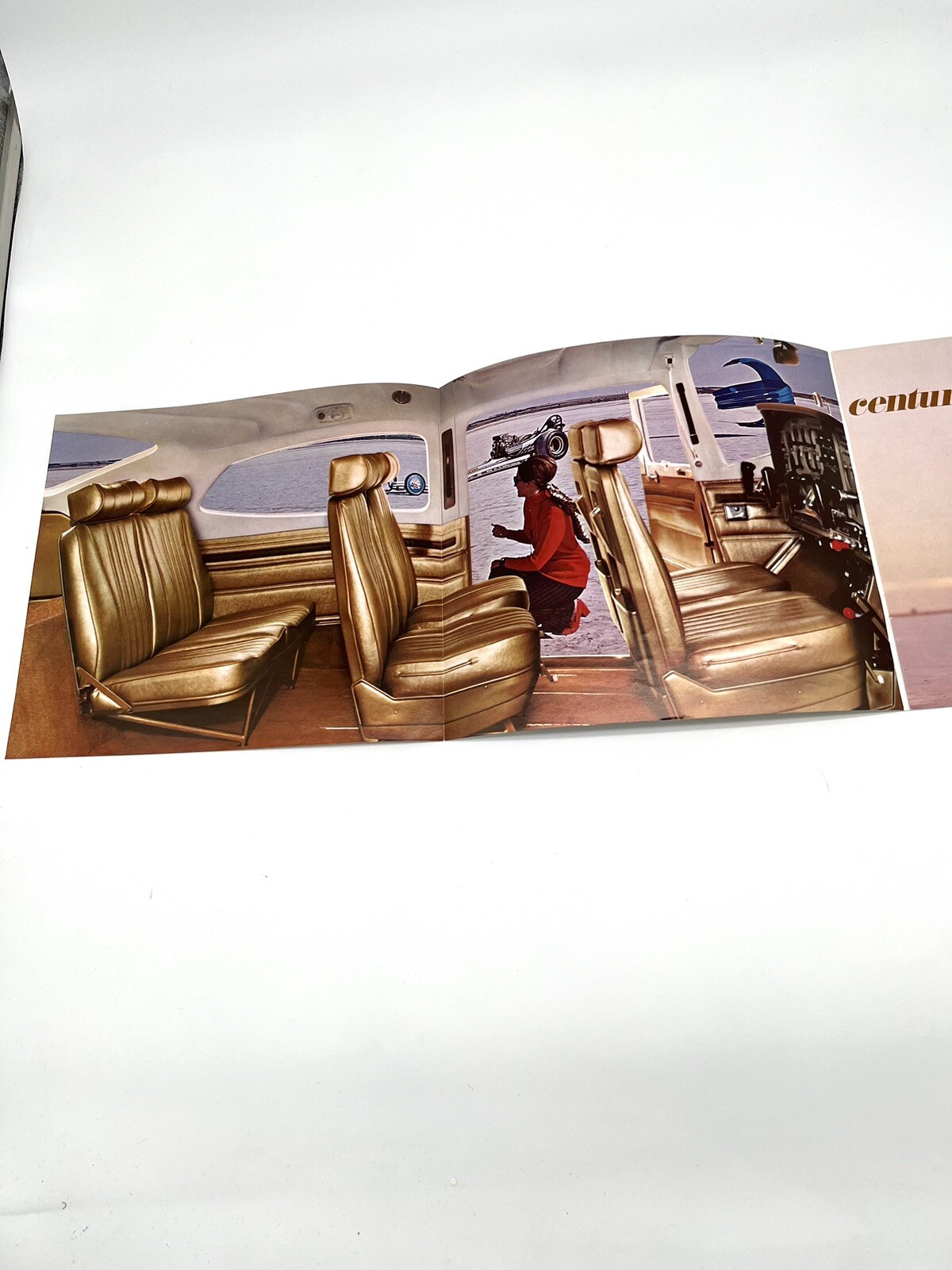 Cessna Centurions six place brochure 1970