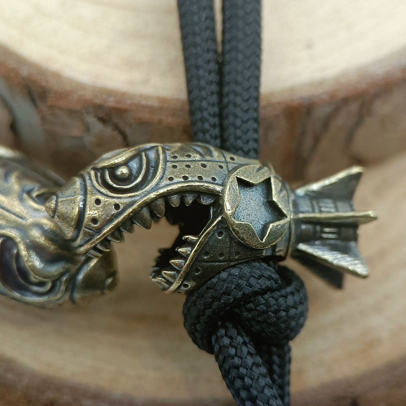 Retro Brass Shark Missile Knife Lanyard Paracord Bead EDC DIY Accessories