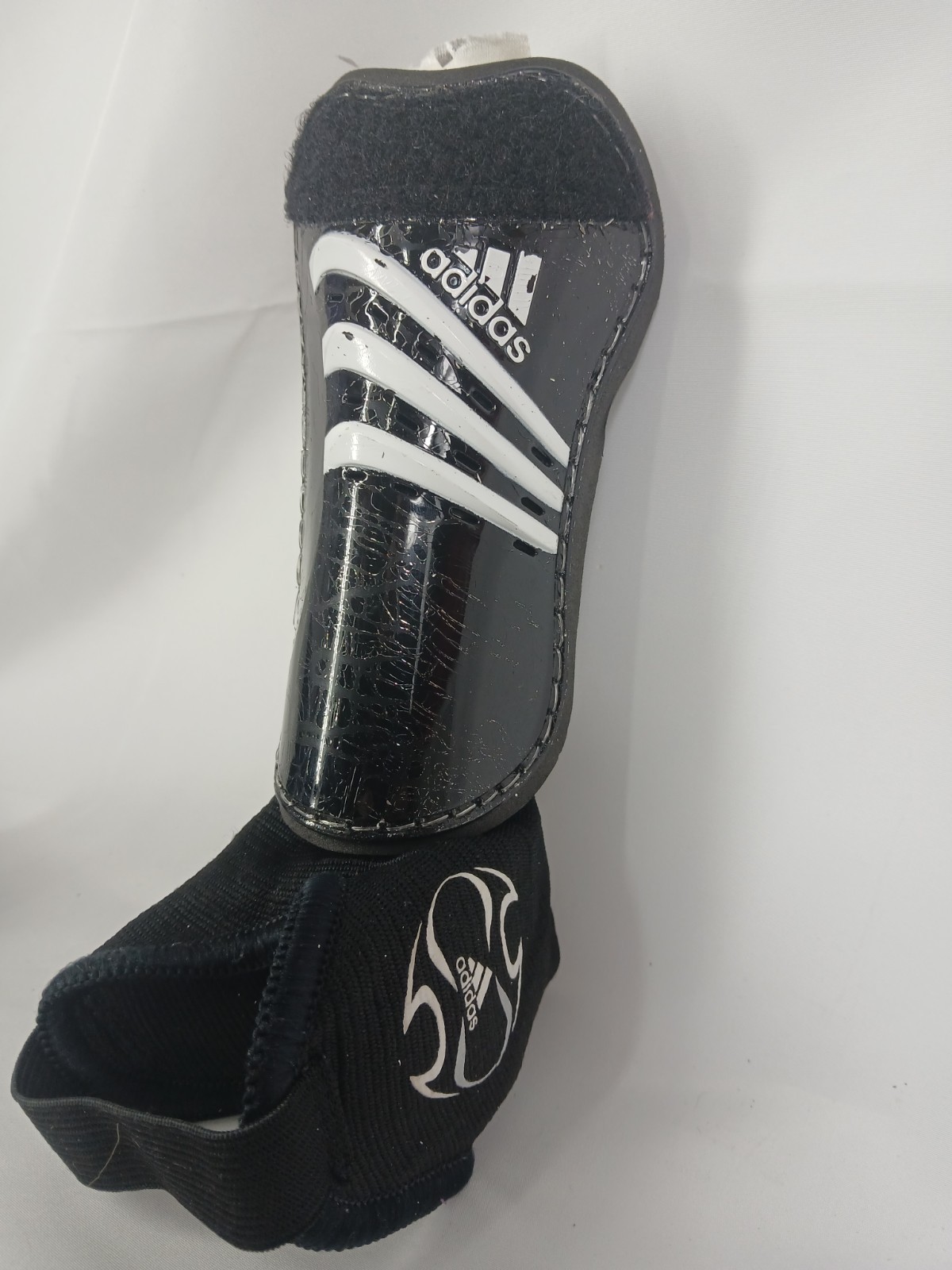 ADIDAS Boys PREDATOR REPLI SHINGUARDS SIze XS Adjustable