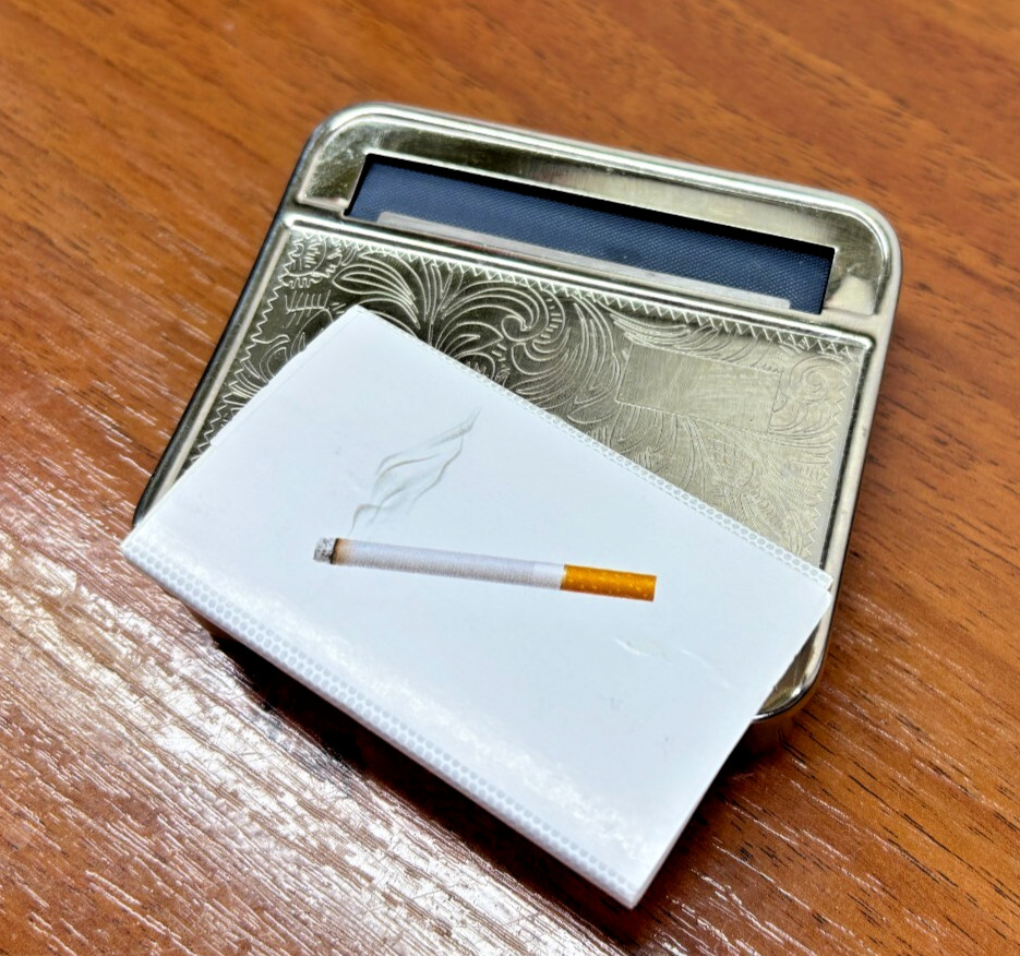 Working Automatic Rolling Machine Cigarette Case Cigarette Paper