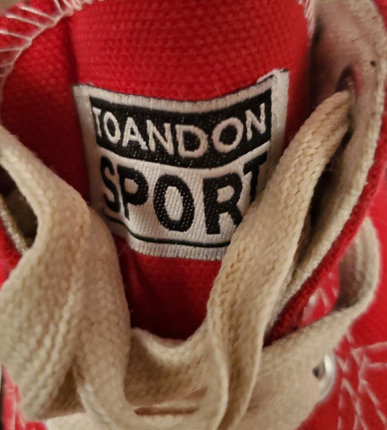 Toadon Sport Red Sneaker Child Size 5