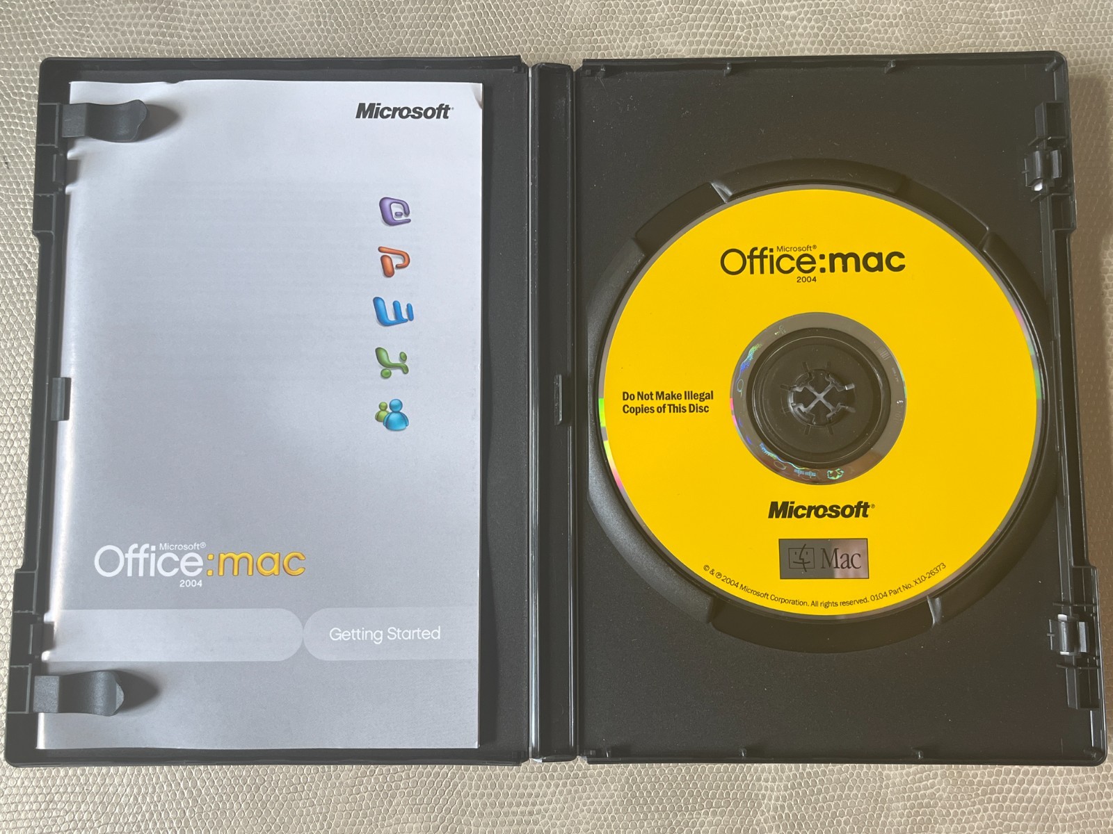 Microsoft Office Mac Home Student 2011 Family Pack + Office 2004, Virtual PC Mac